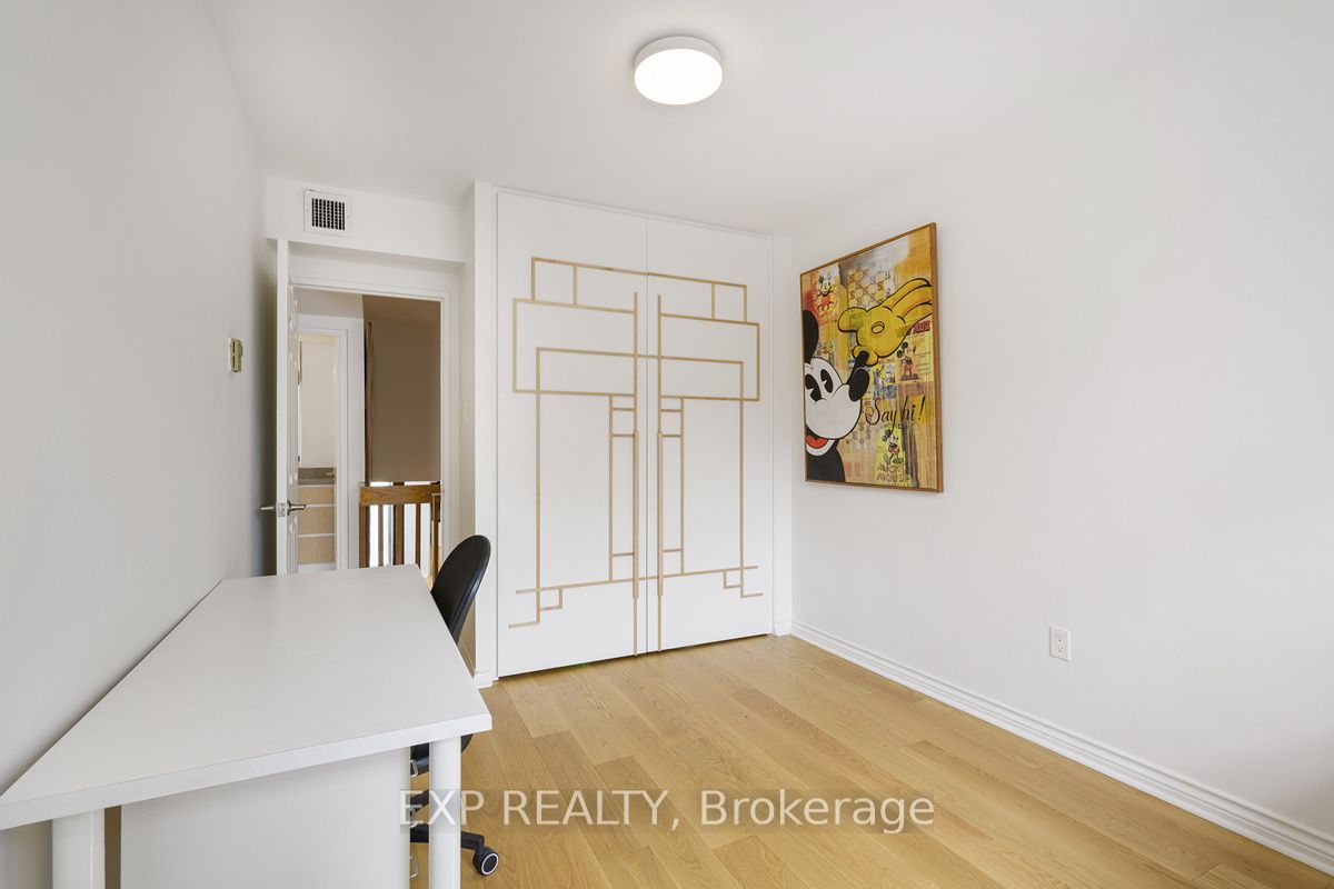 72 Granby Street Property Photo 26