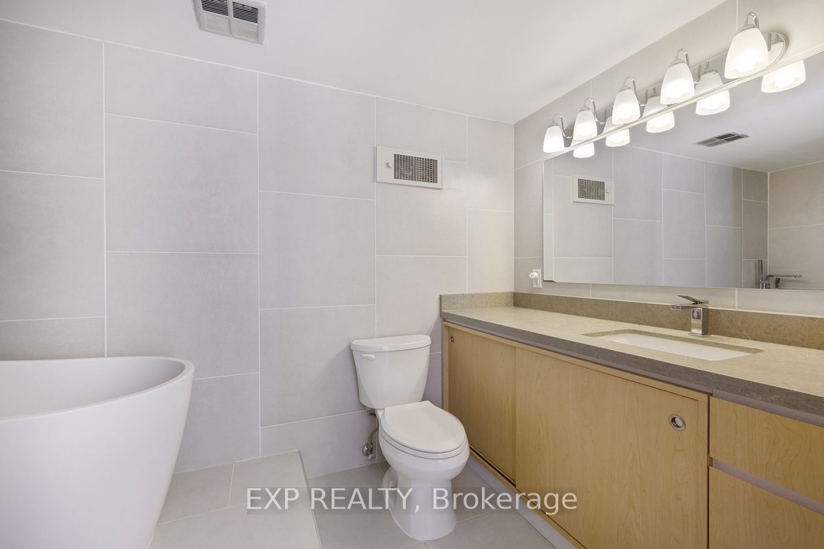 72 Granby Street Property Photo 27