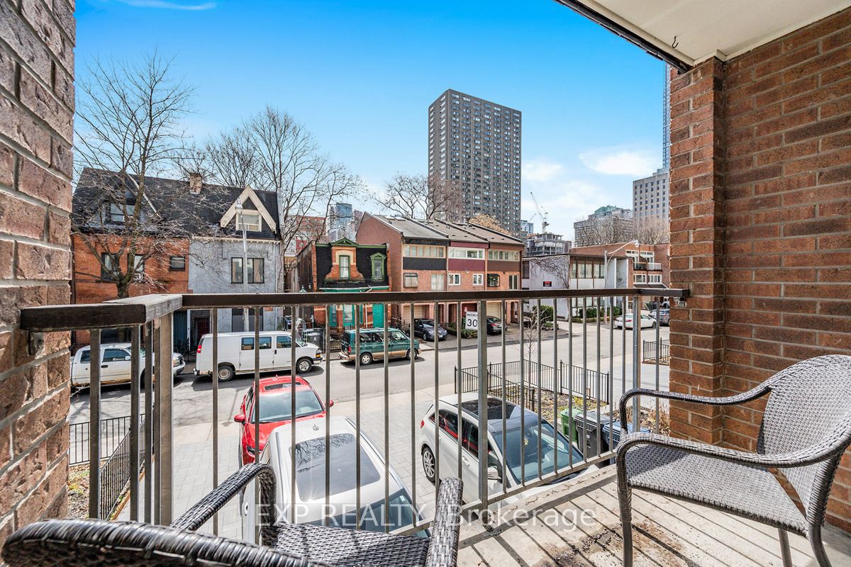 72 Granby Street Property Photo 32
