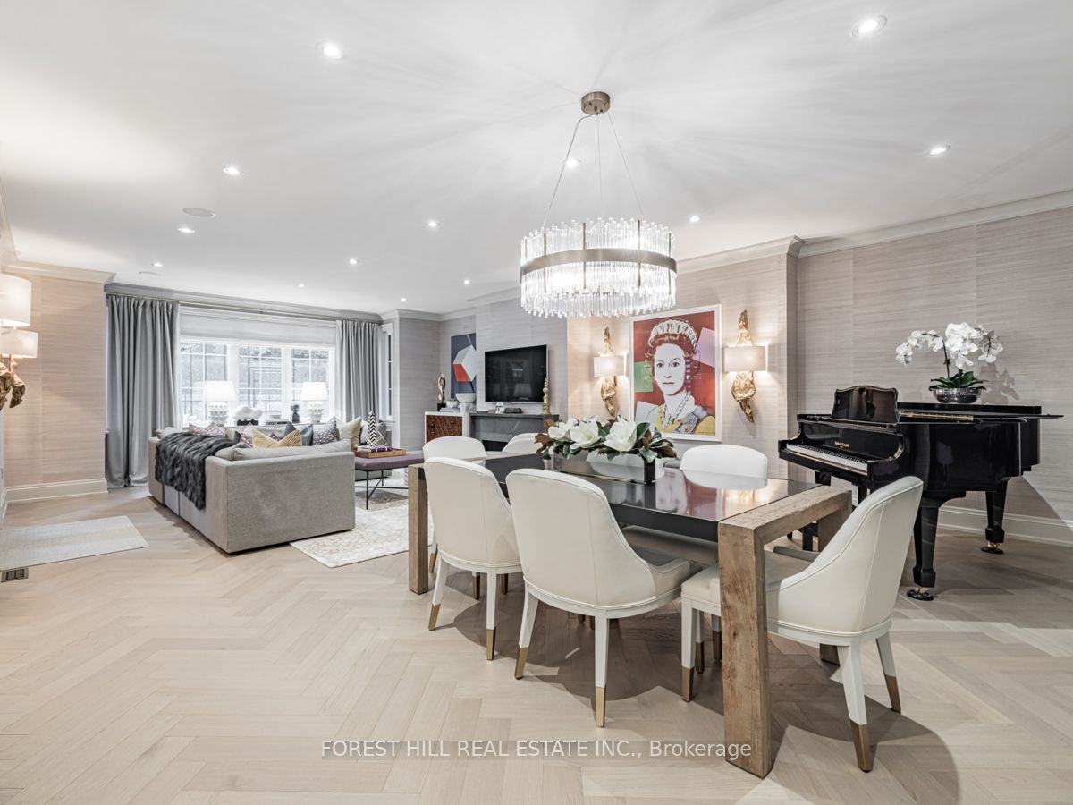 17 Hillholm Road Property Photo 18