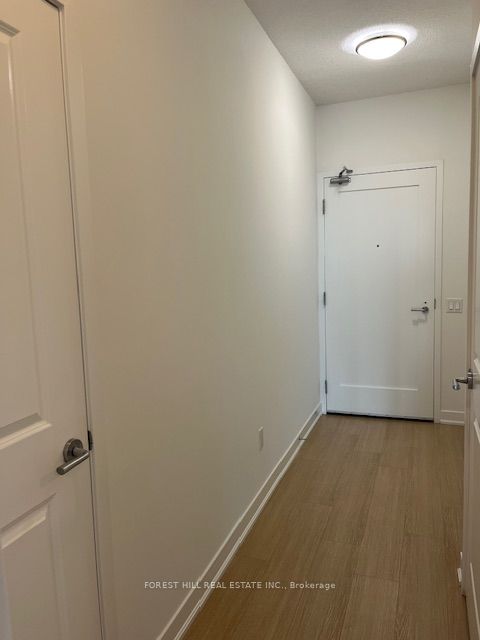 #1501 - 320 Tweedsmuir Avenue Property Photo 5