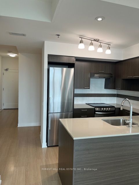 #1501 - 320 Tweedsmuir Avenue Property Photo 10