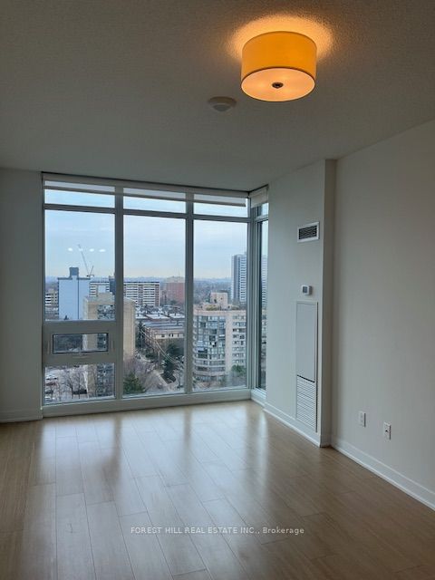 #1501 - 320 Tweedsmuir Avenue Property Photo 14