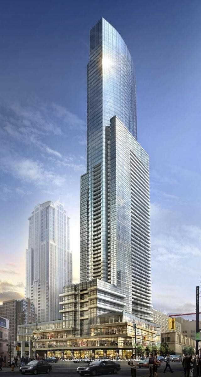 #32 - 384 Yonge Street Property Photo 1