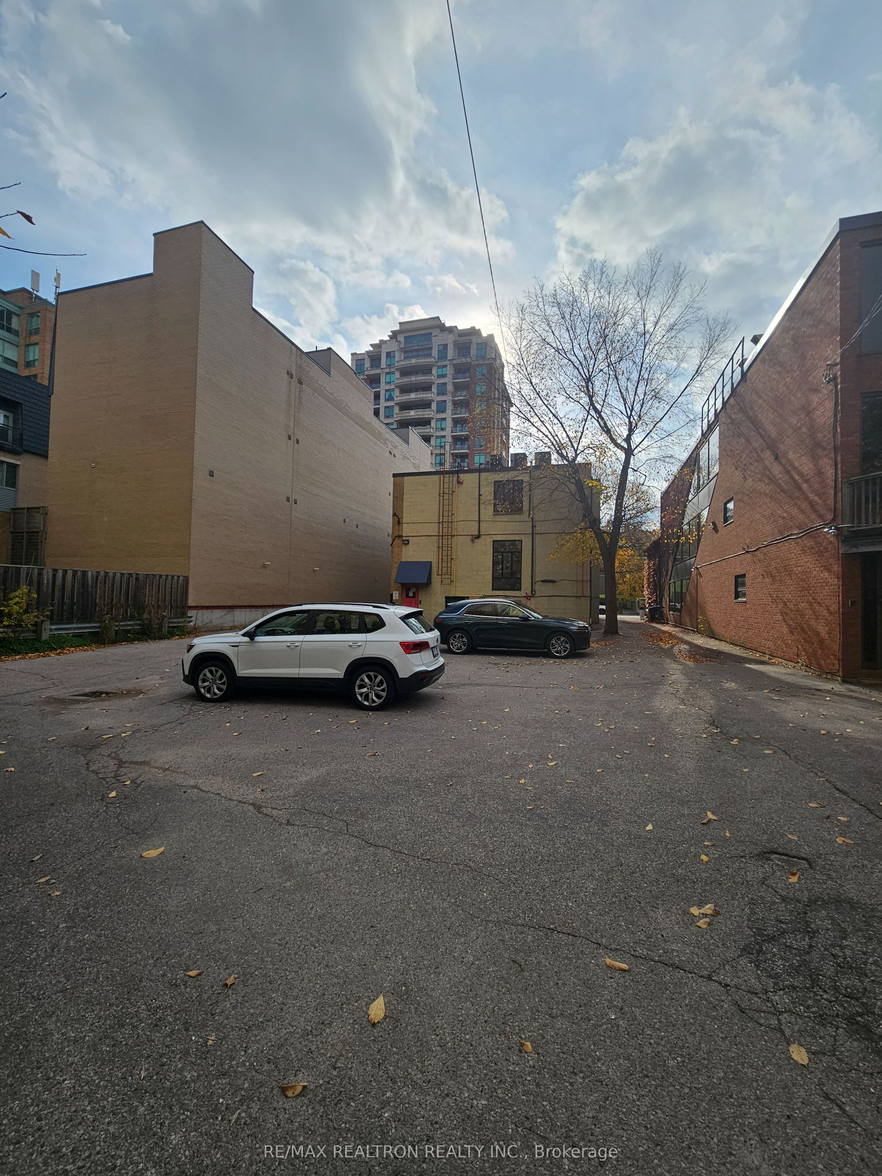 290 Merton Street Property Photo 18