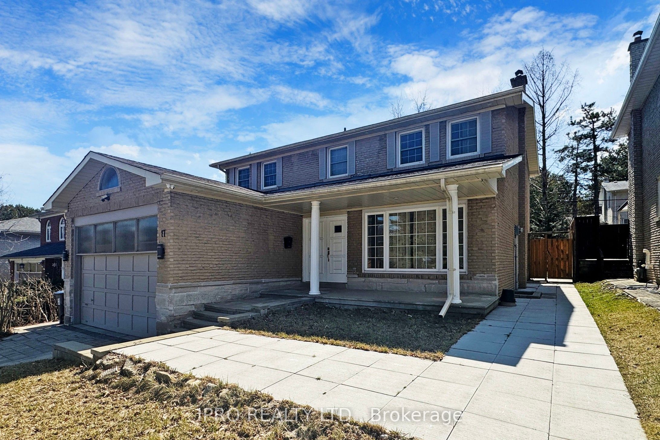 17 Clearcrest Avenue Property Photo 1