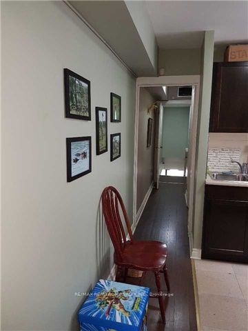 3329a Yonge Street Property Photo 9