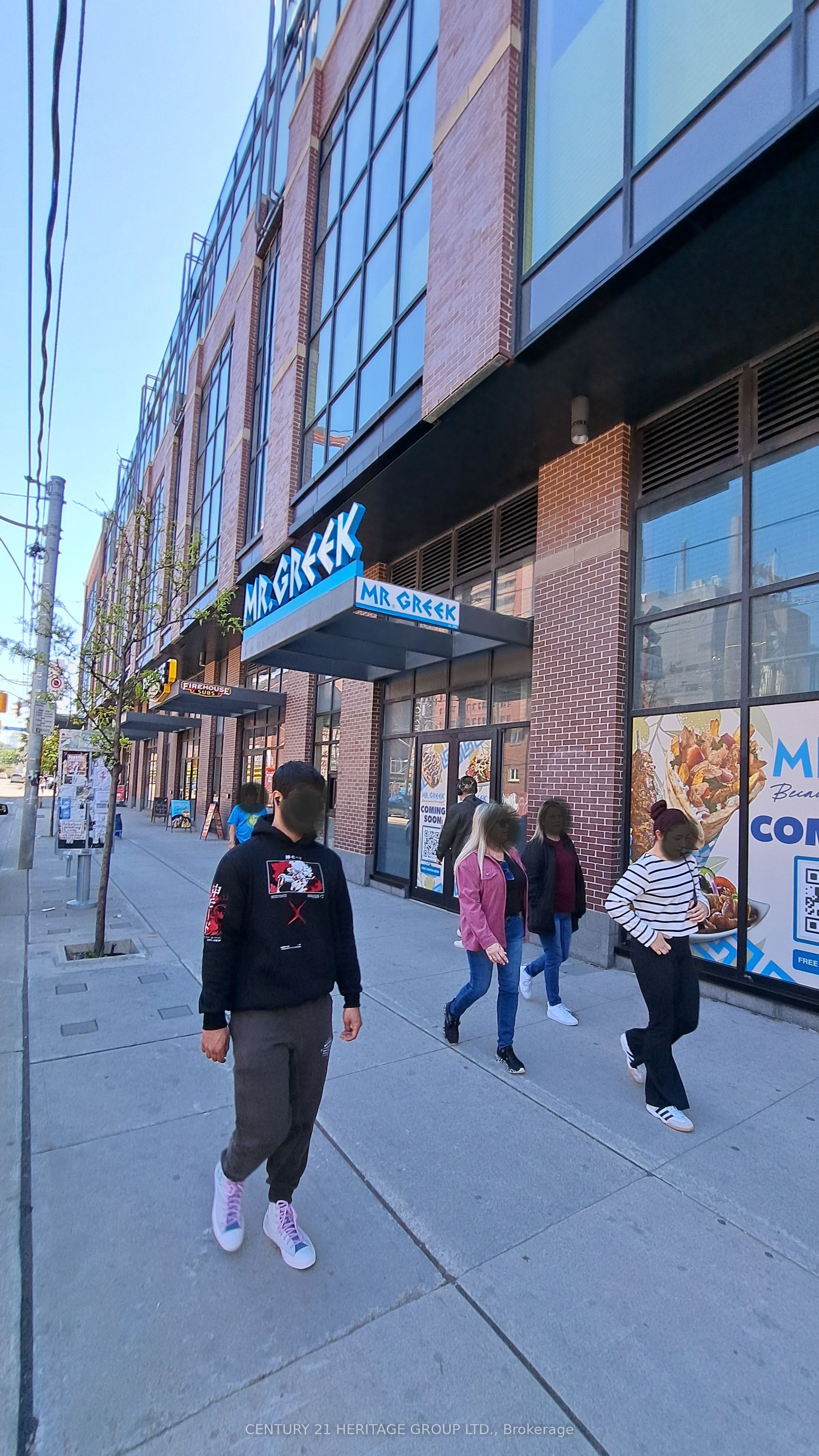#xla3 - 410 Bathurst Street Property Photo 7