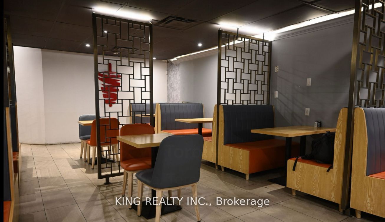 604 Queen Street Property Photo 5