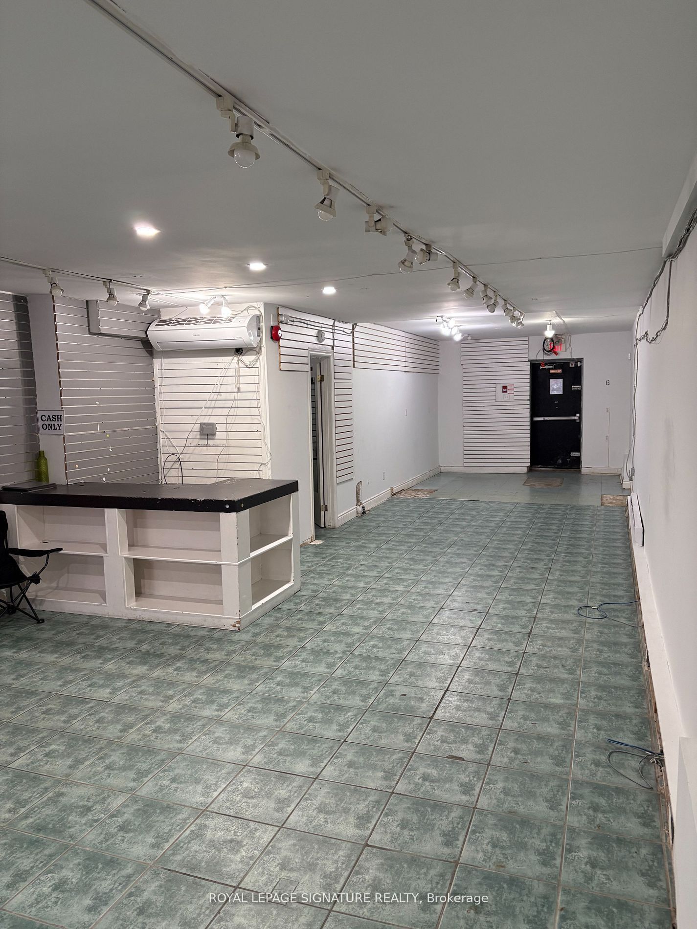 #lower - 451 Church Street Property Photo 4
