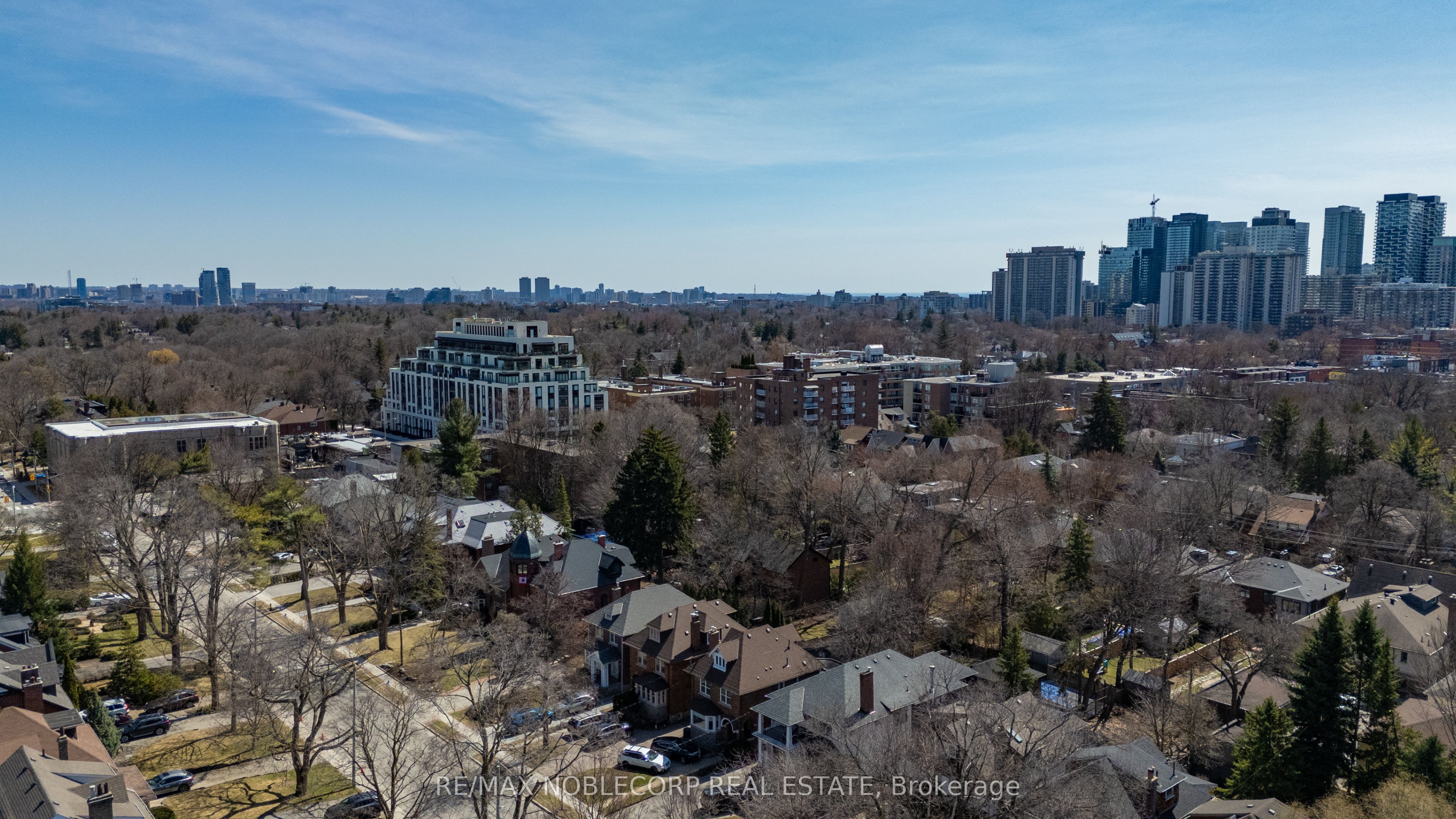 809-811 Duplex Avenue Property Photo 15