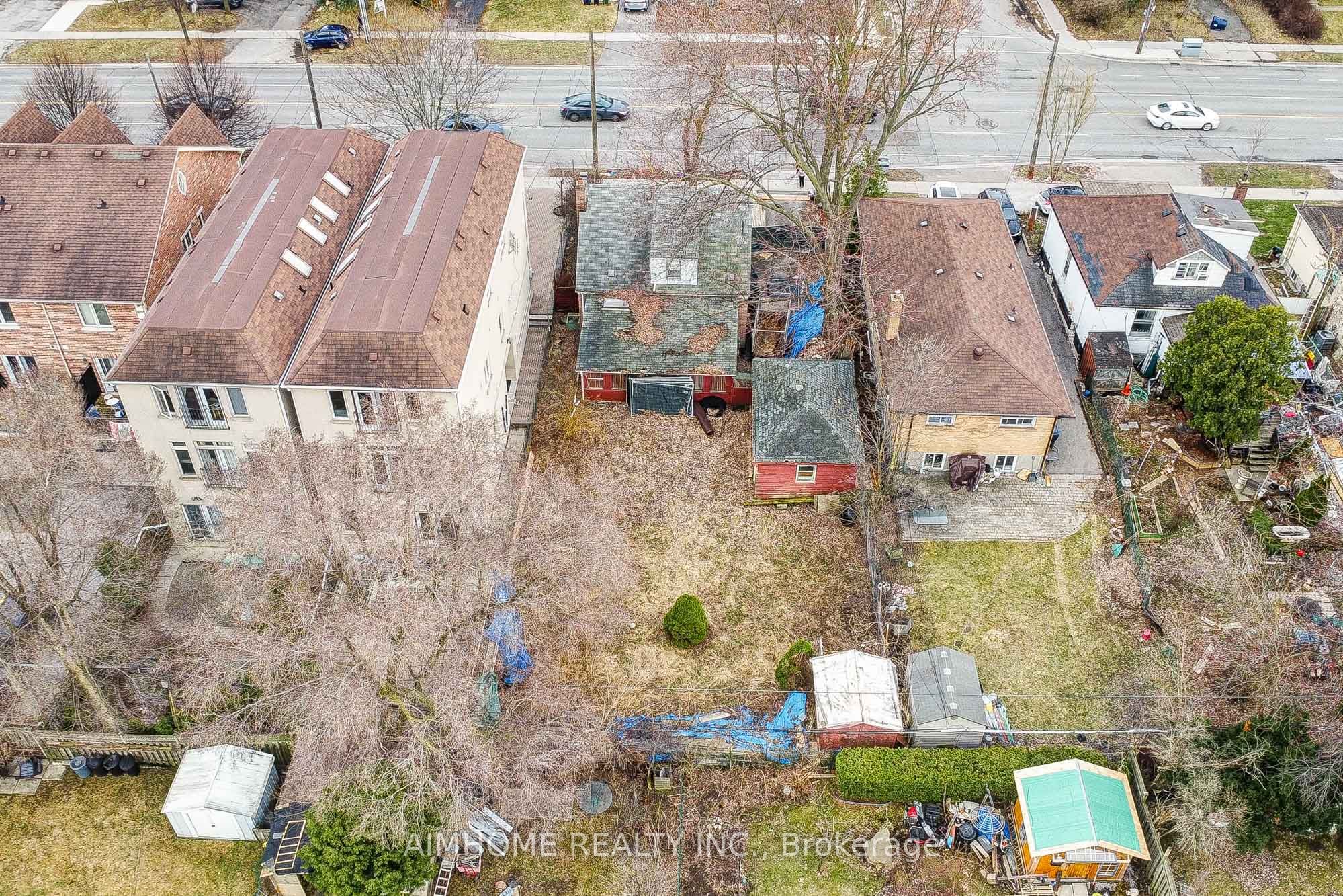 192a-192b Finch Avenue Property Photo 2
