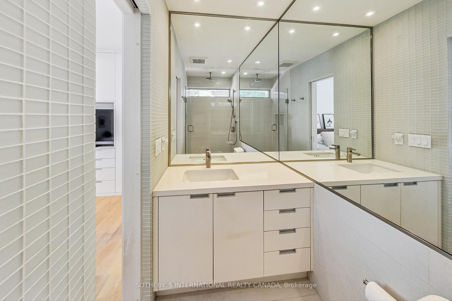 41 Don River Boulevard Property Photo 17