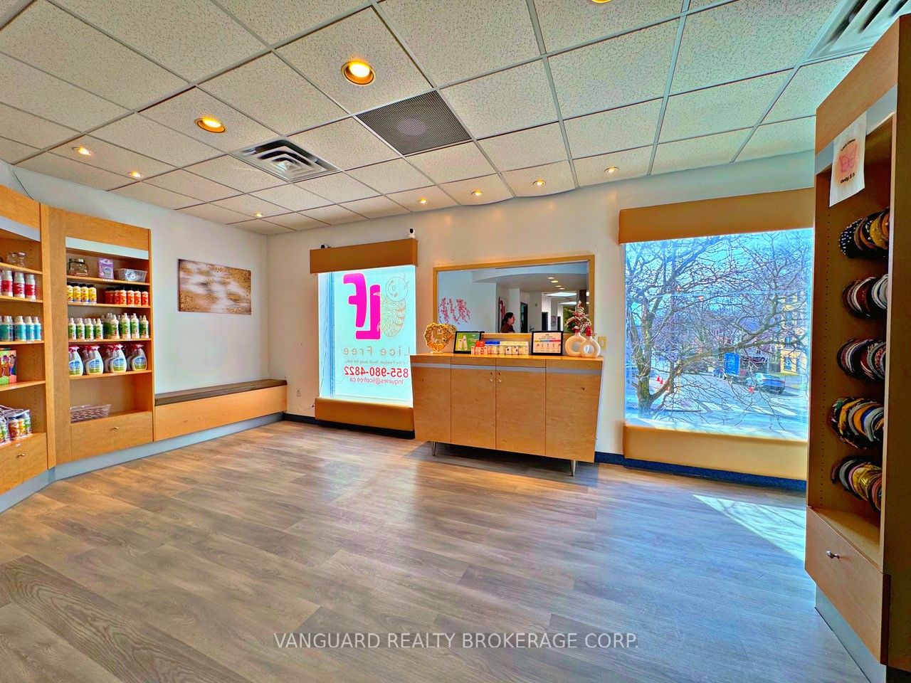 #2nd Floor - 1106 Eglinton Avenue Property Photo 5
