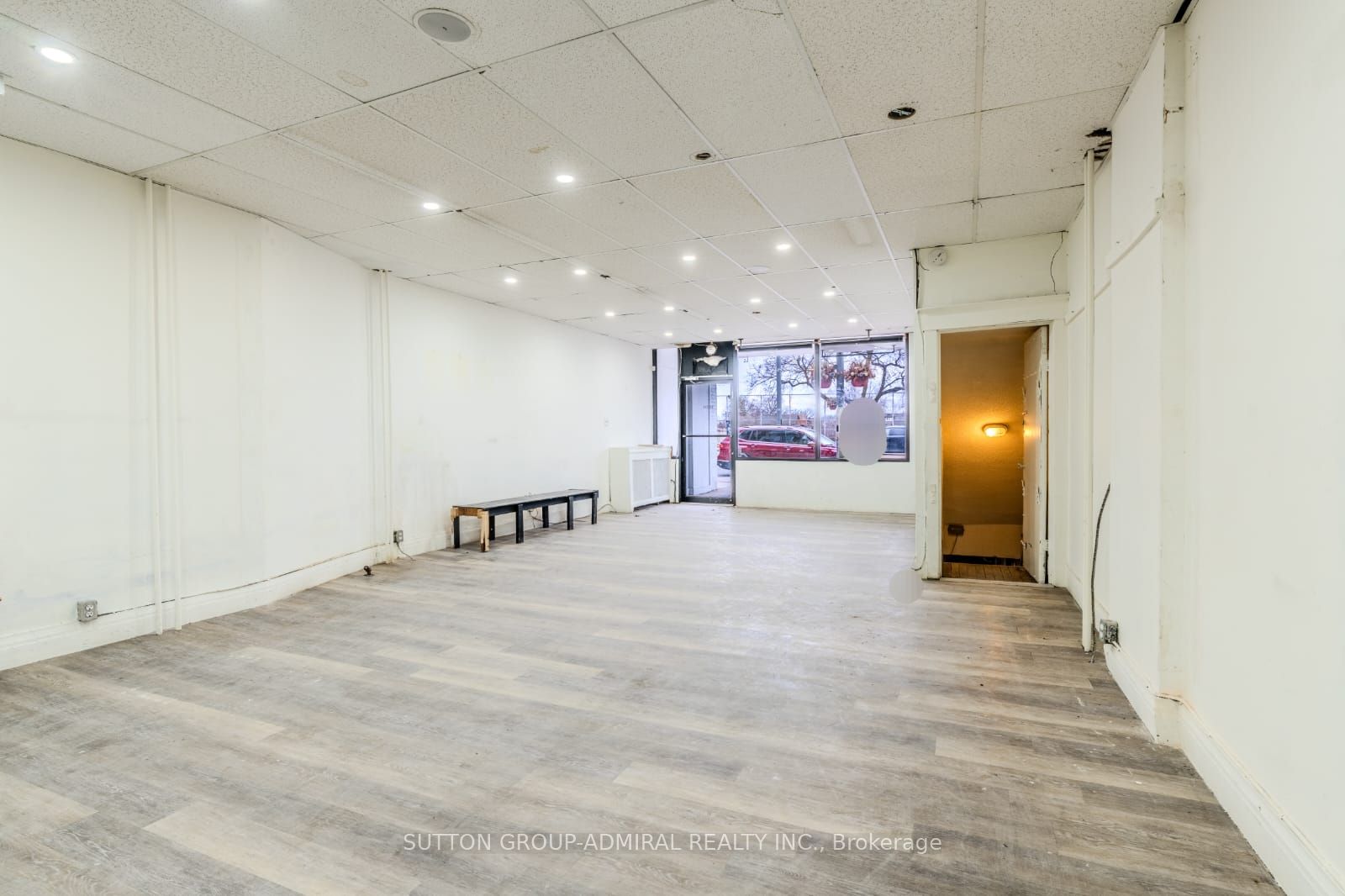 1020 St. Clair Avenue Property Photo 1