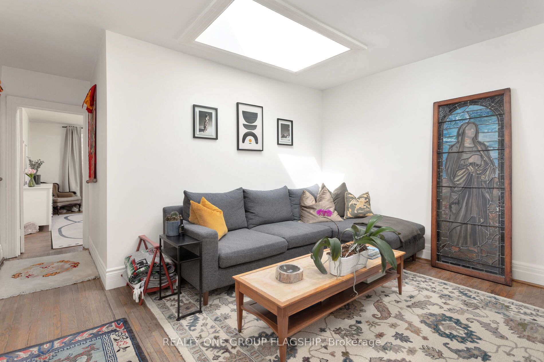 1691 Dundas Street Property Photo 18