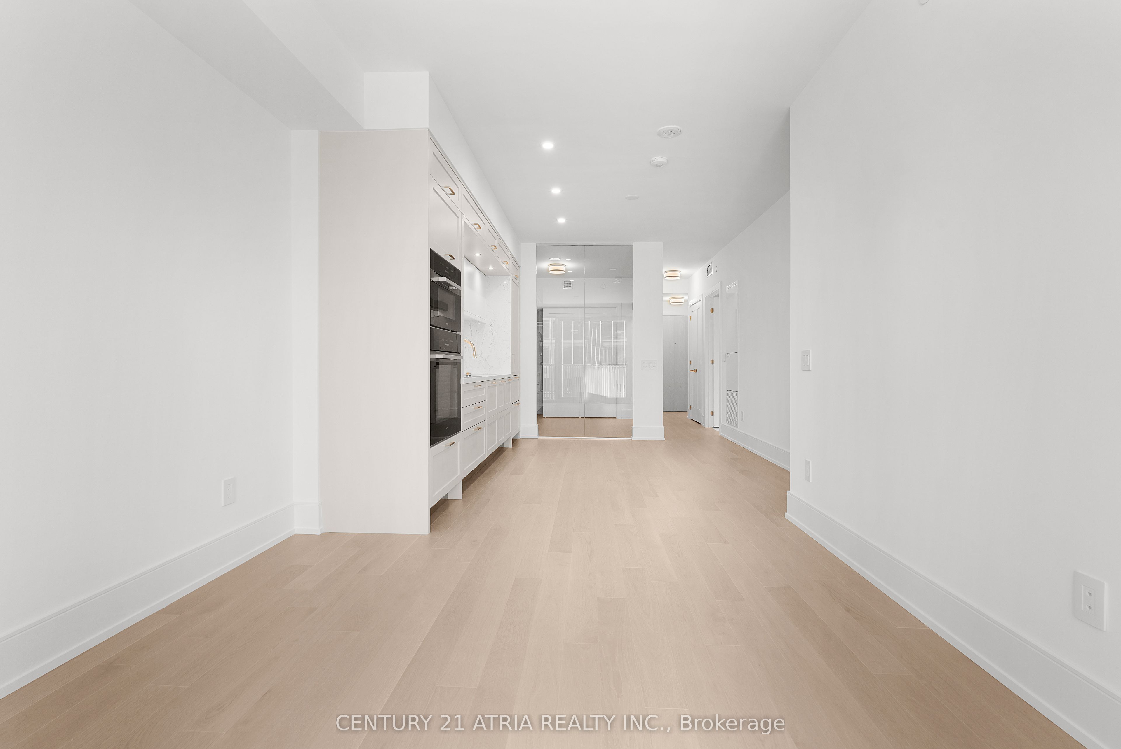 #426 - 155 Merchants' Wharf Property Photo 11