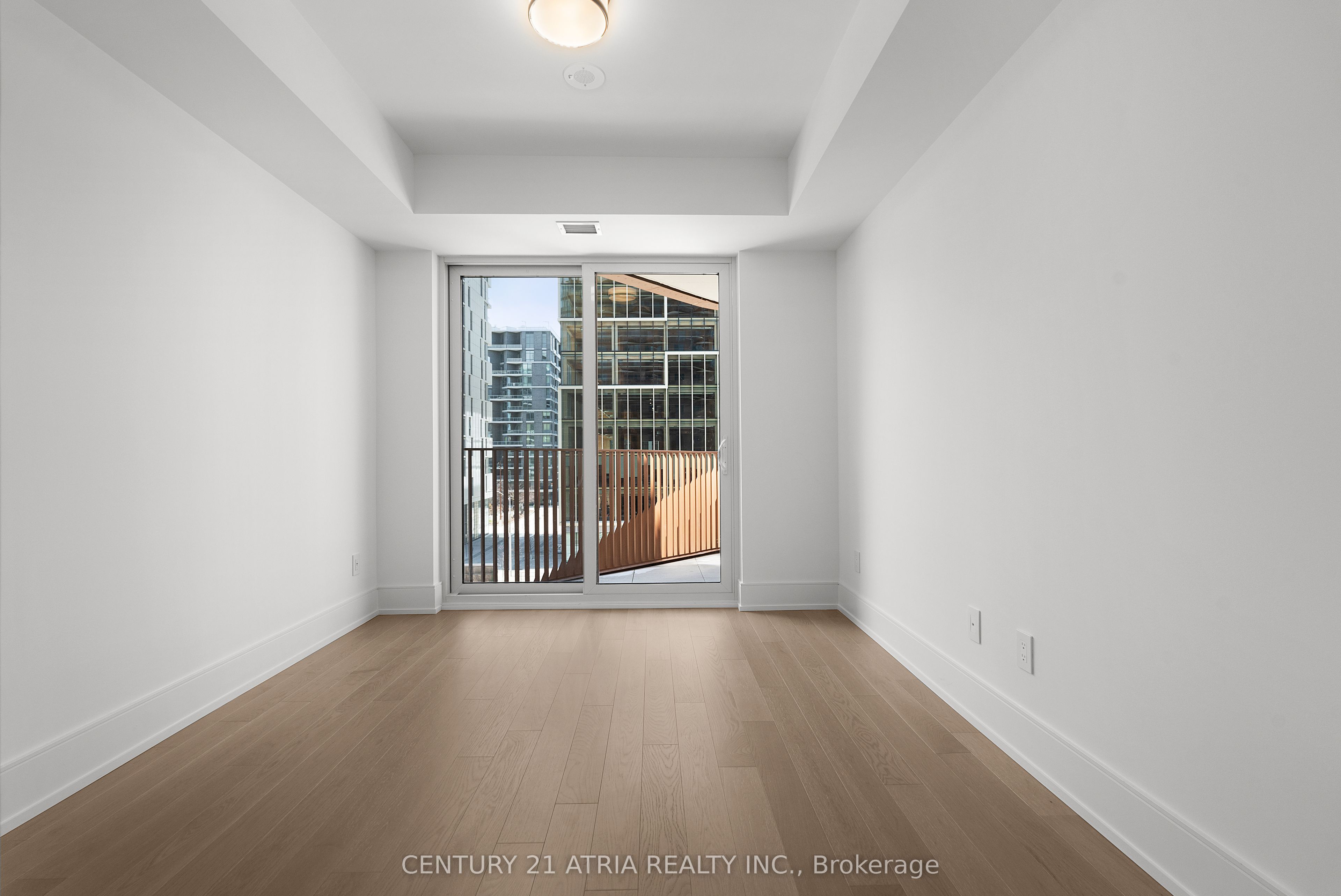 #426 - 155 Merchants' Wharf Property Photo 14