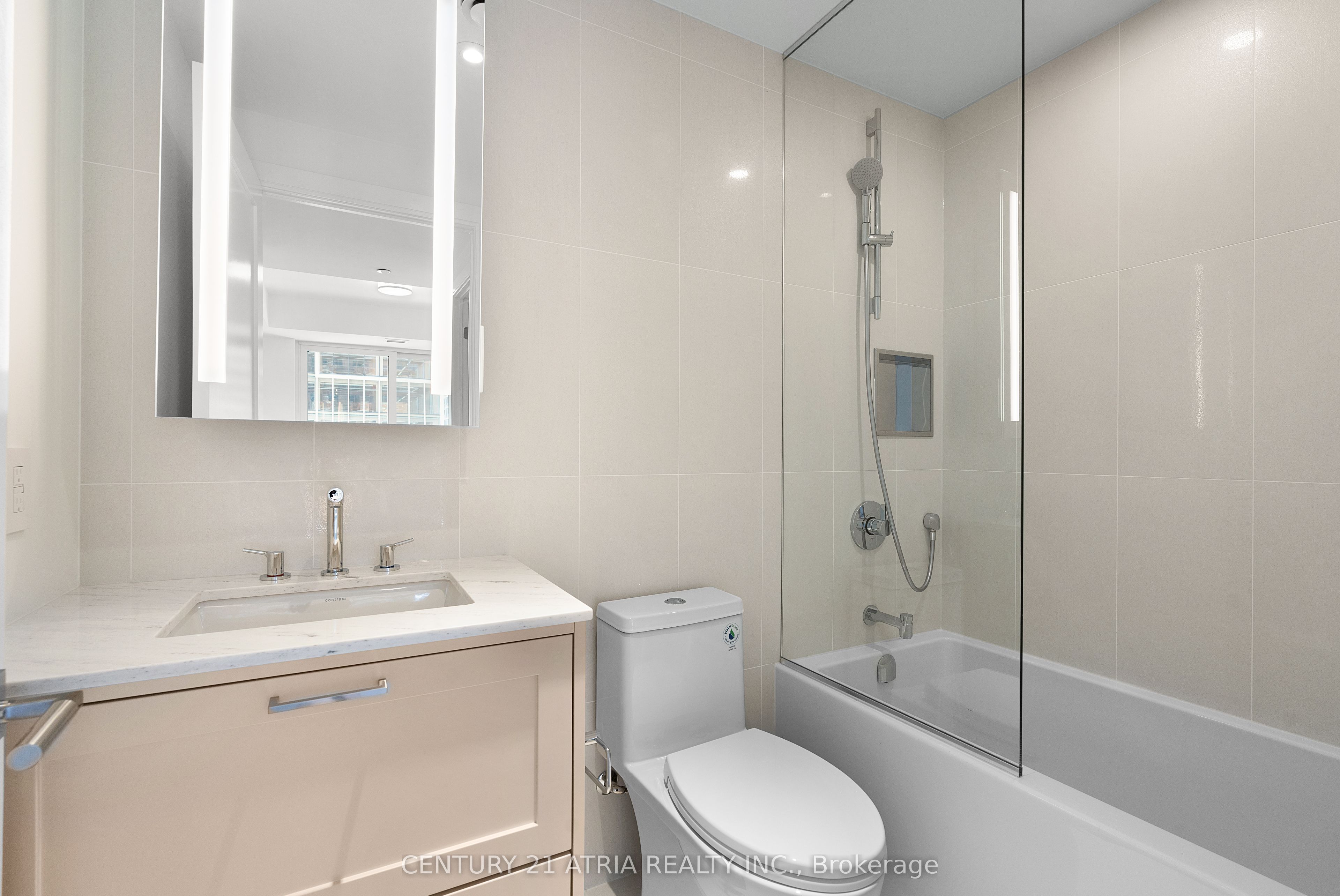 #426 - 155 Merchants' Wharf Property Photo 16