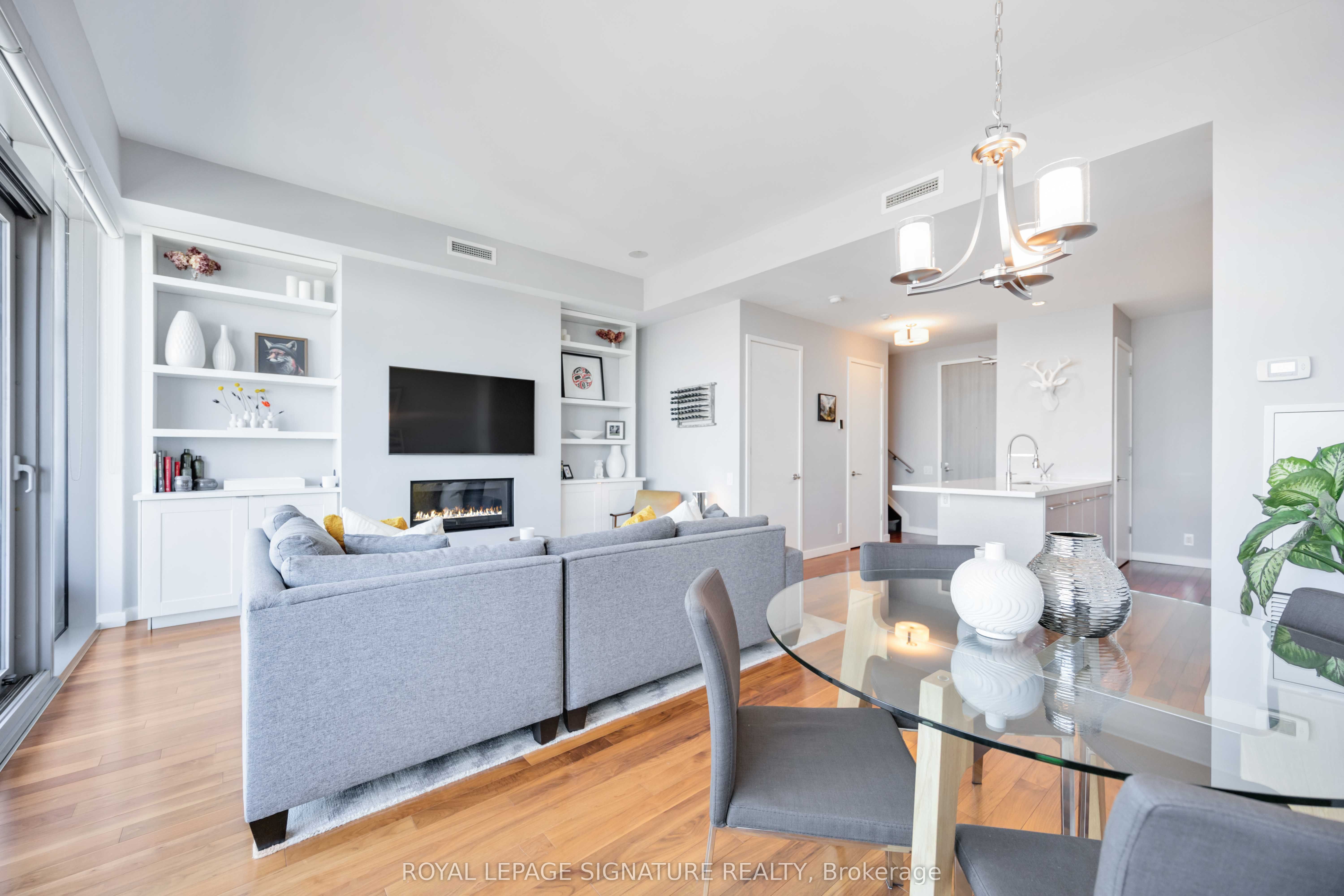 #3504 - 390 Cherry Street Property Photo 1