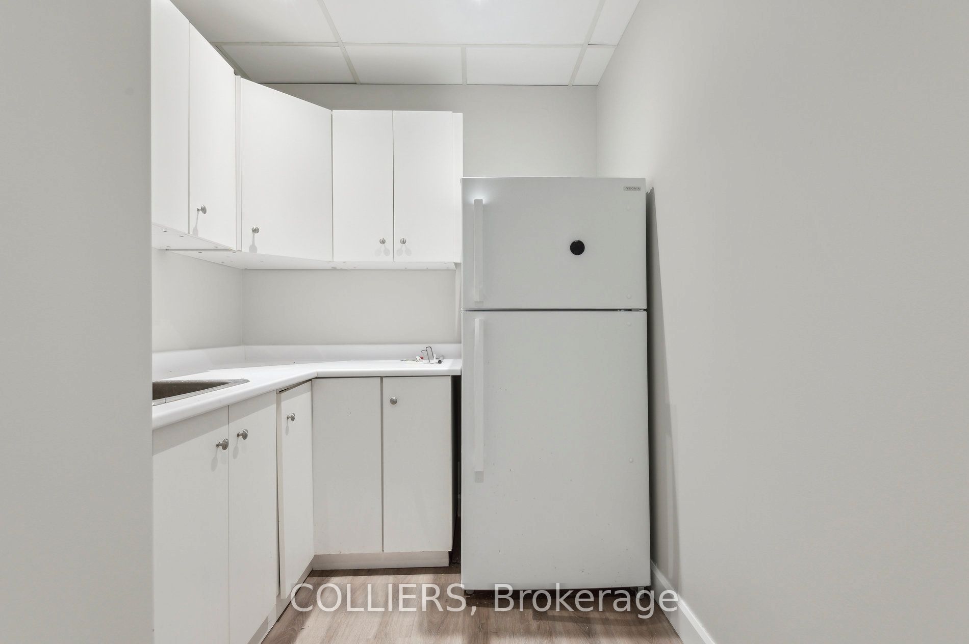 #638 - 121 Richmond Street Property Photo 13