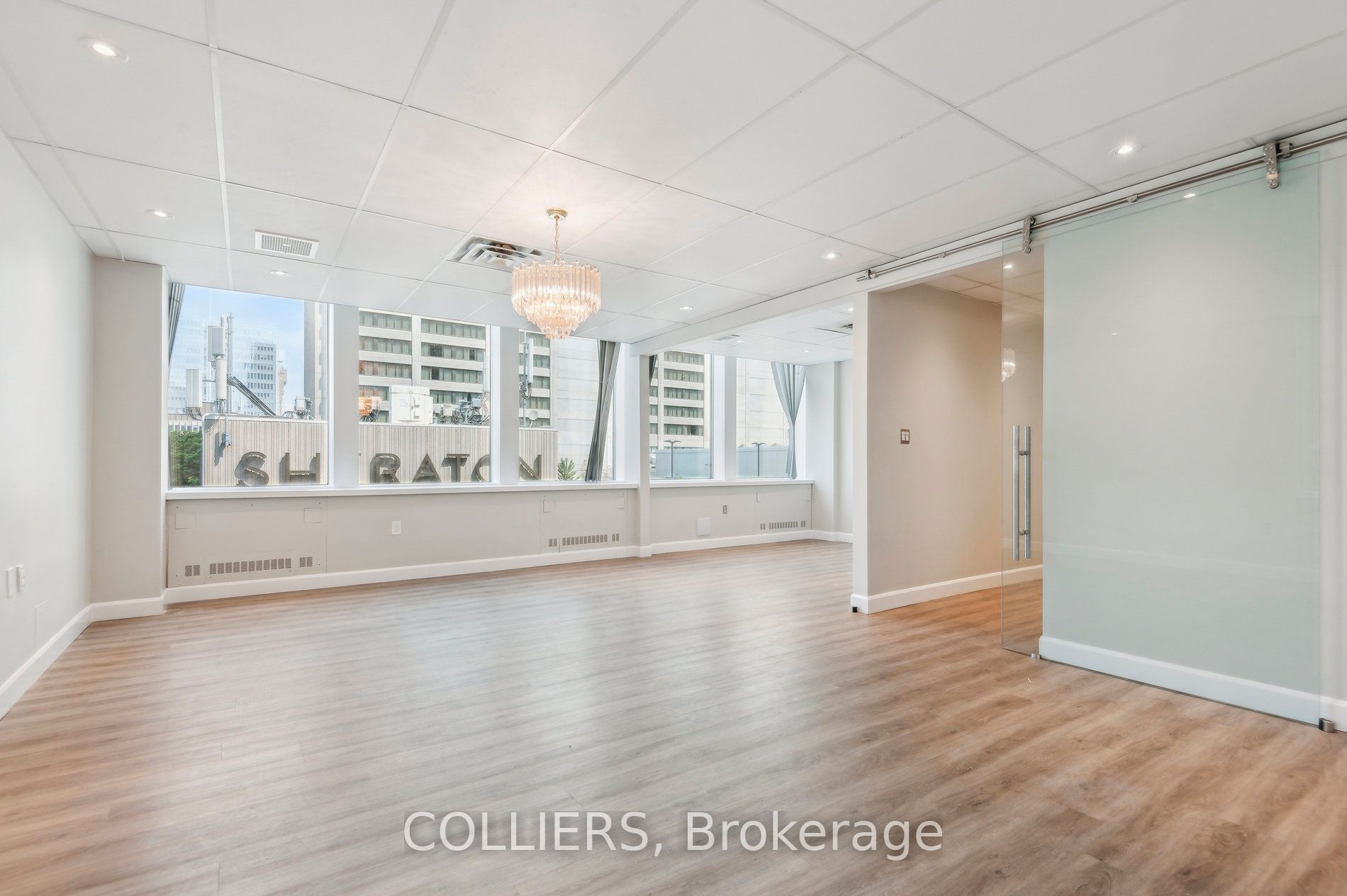 #638 - 121 Richmond Street Property Photo 15