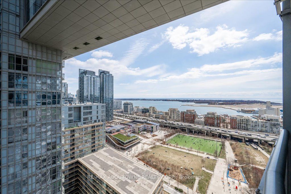 #2805 - 21 Iceboat Terrace Property Photo 1