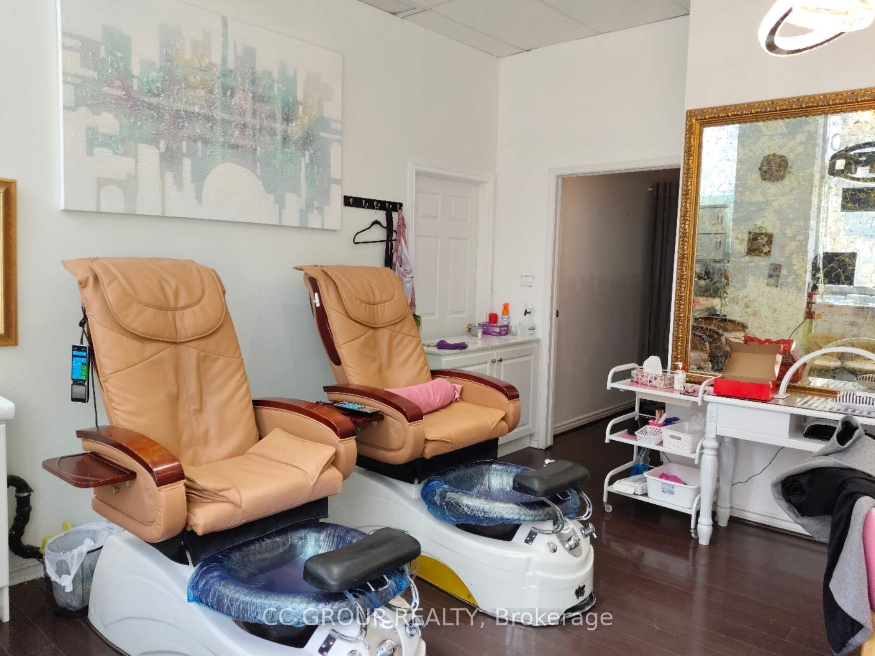 90 Holly Street Property Photo 1