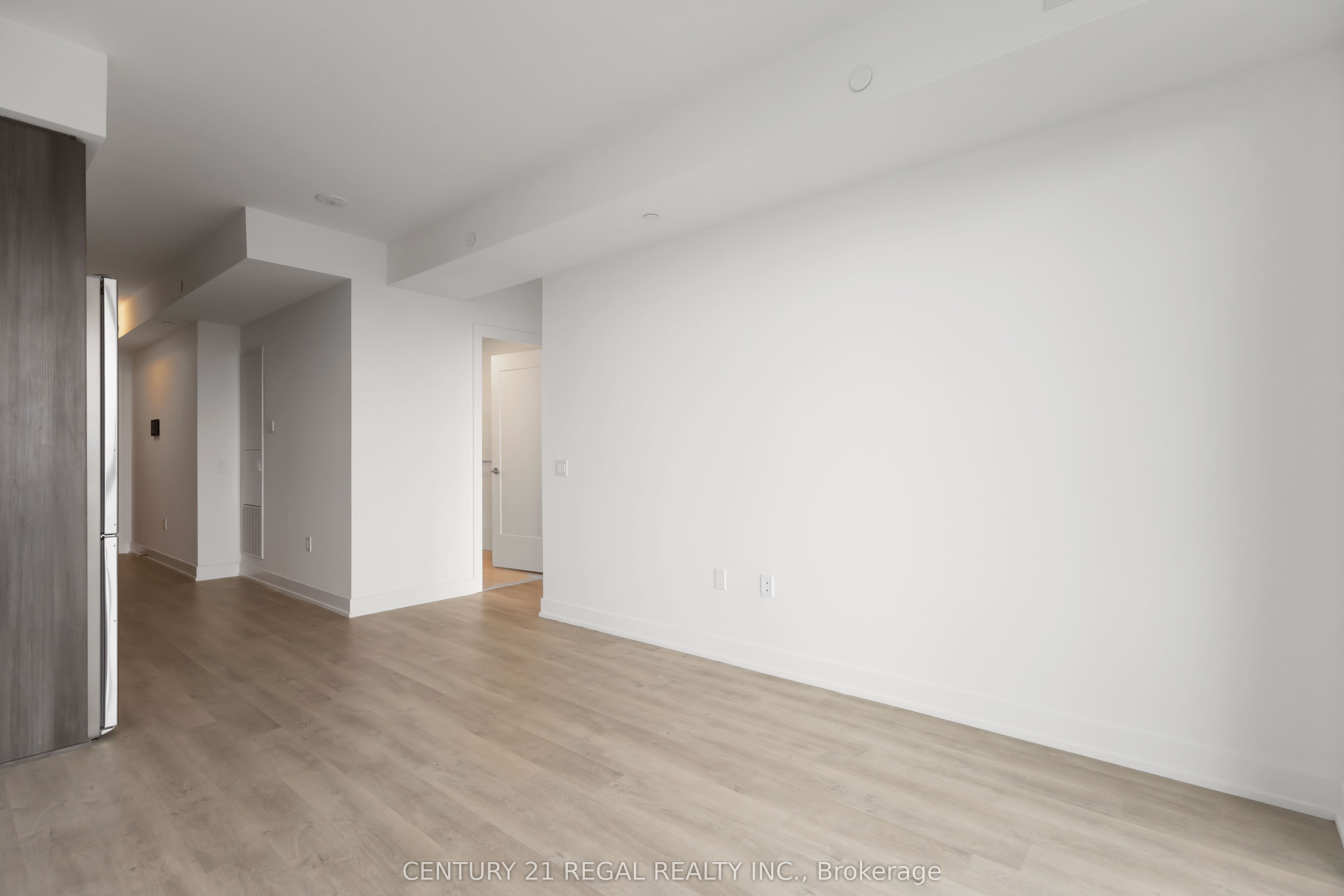 30 Inn On The Park Drive 1707 Property Photo 14