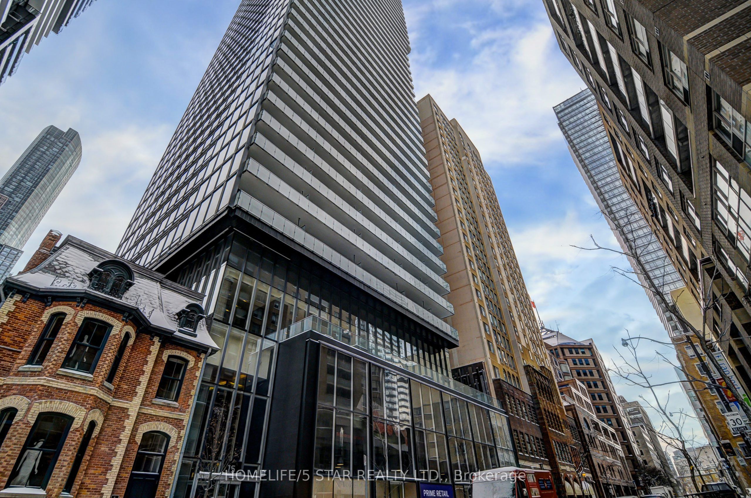 #unit 1204 - 15 Grenville Street Property Photo 1