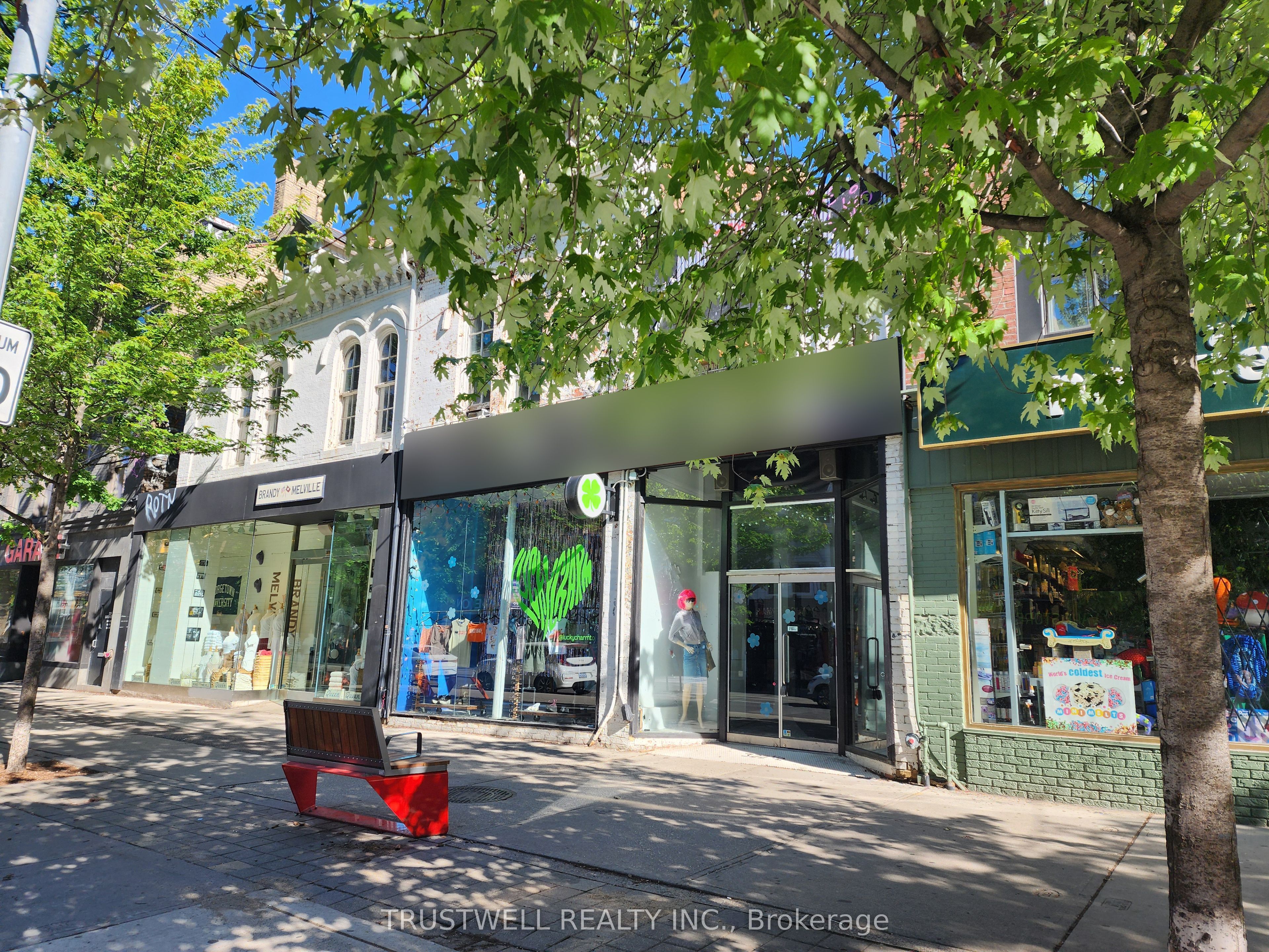322.5* Queen Street Property Photo 1