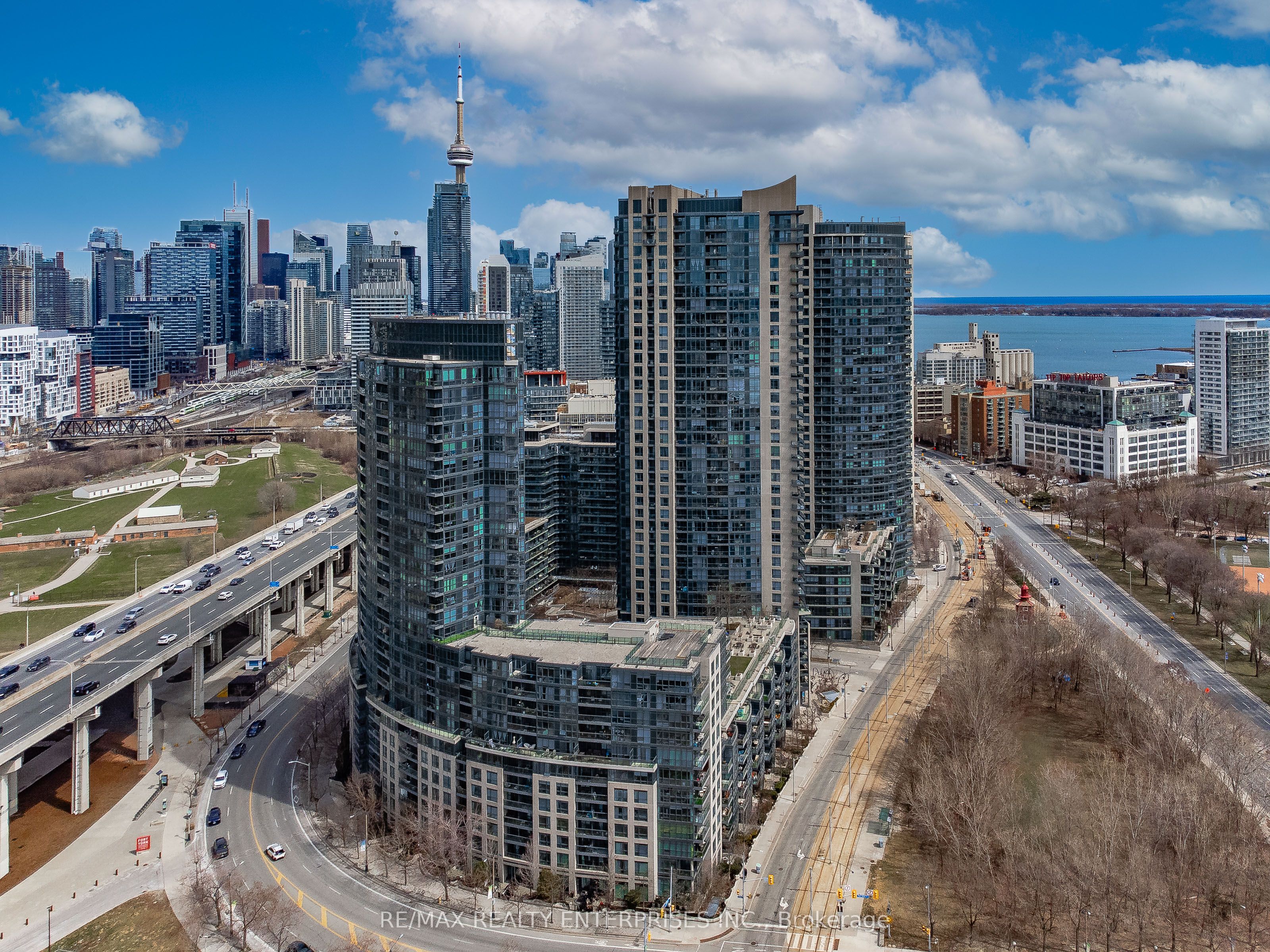 #2510 - 219 Fort York Boulevard Property Photo 1