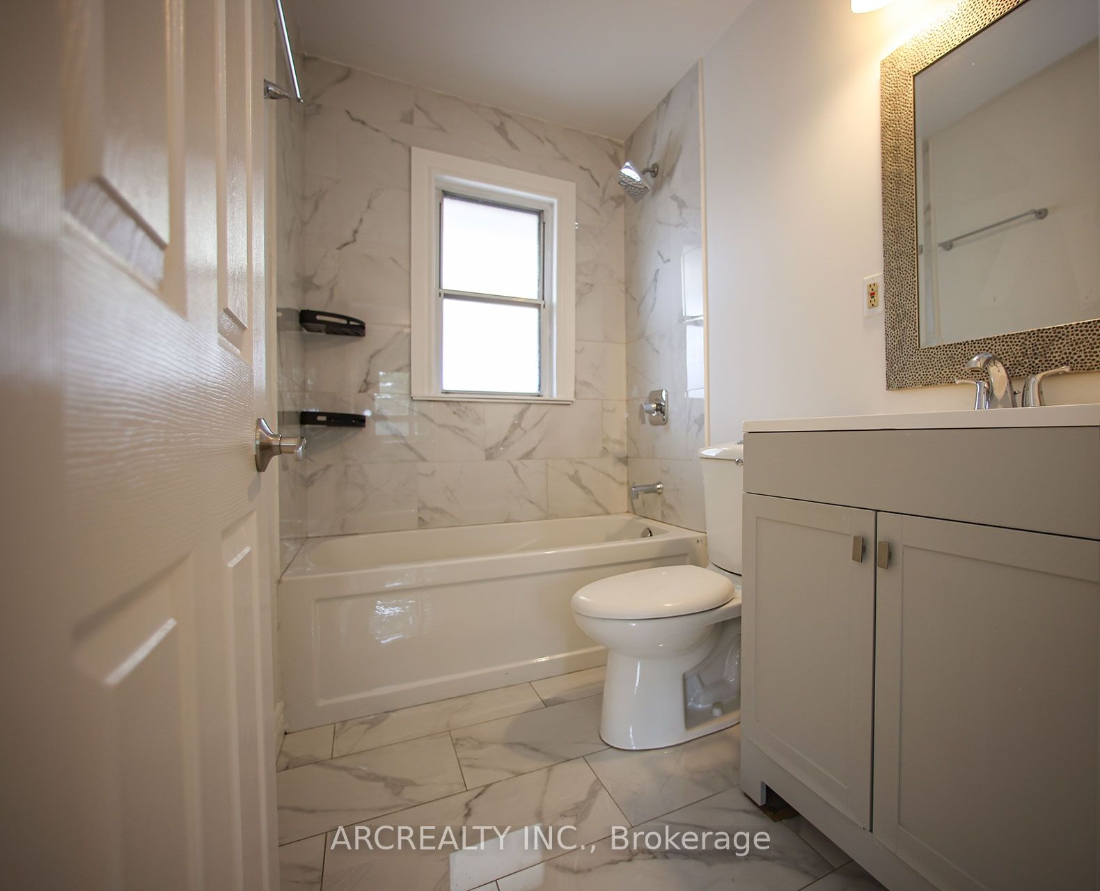 16 Faith Avenue Property Photo 15