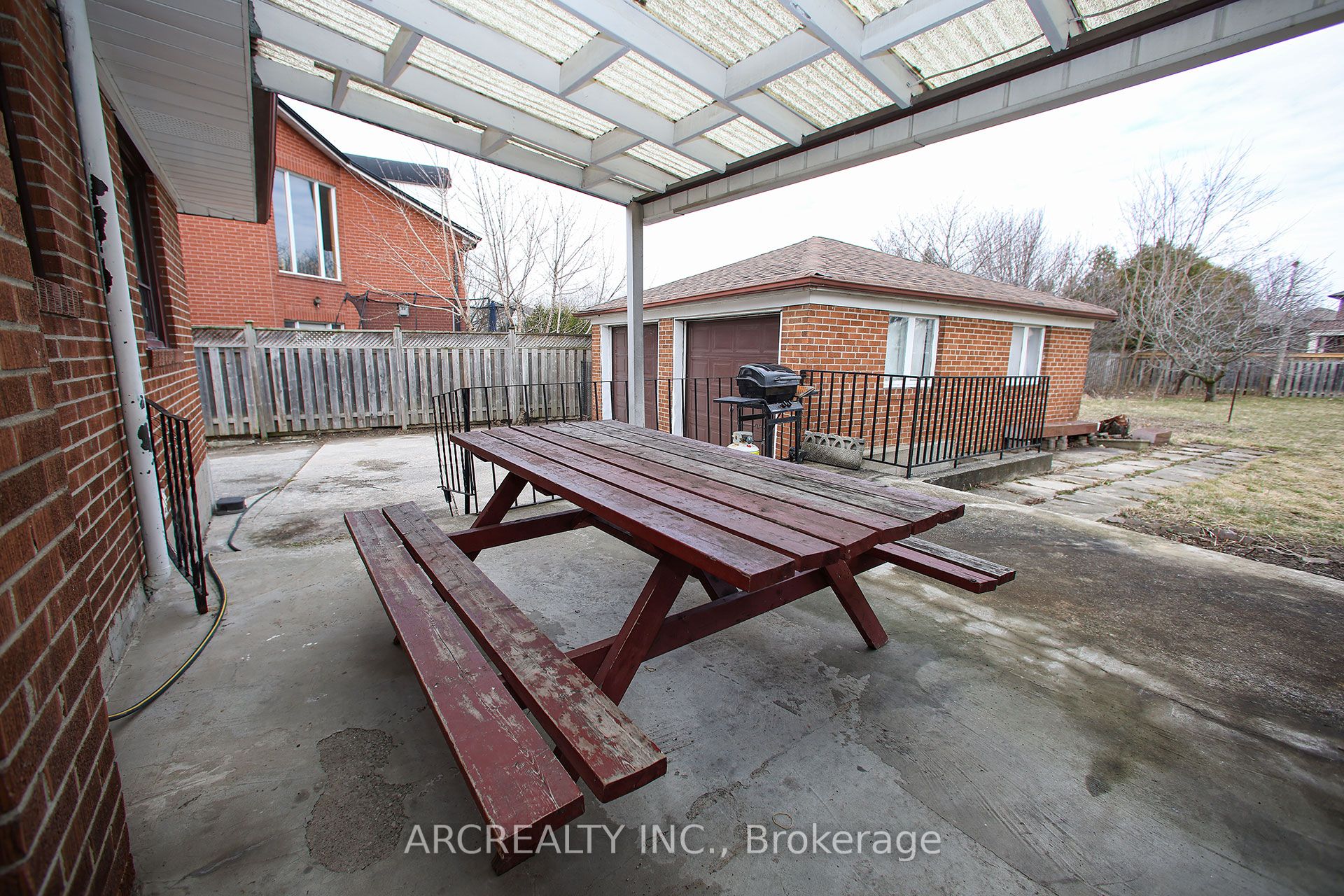 16 Faith Avenue Property Photo 39