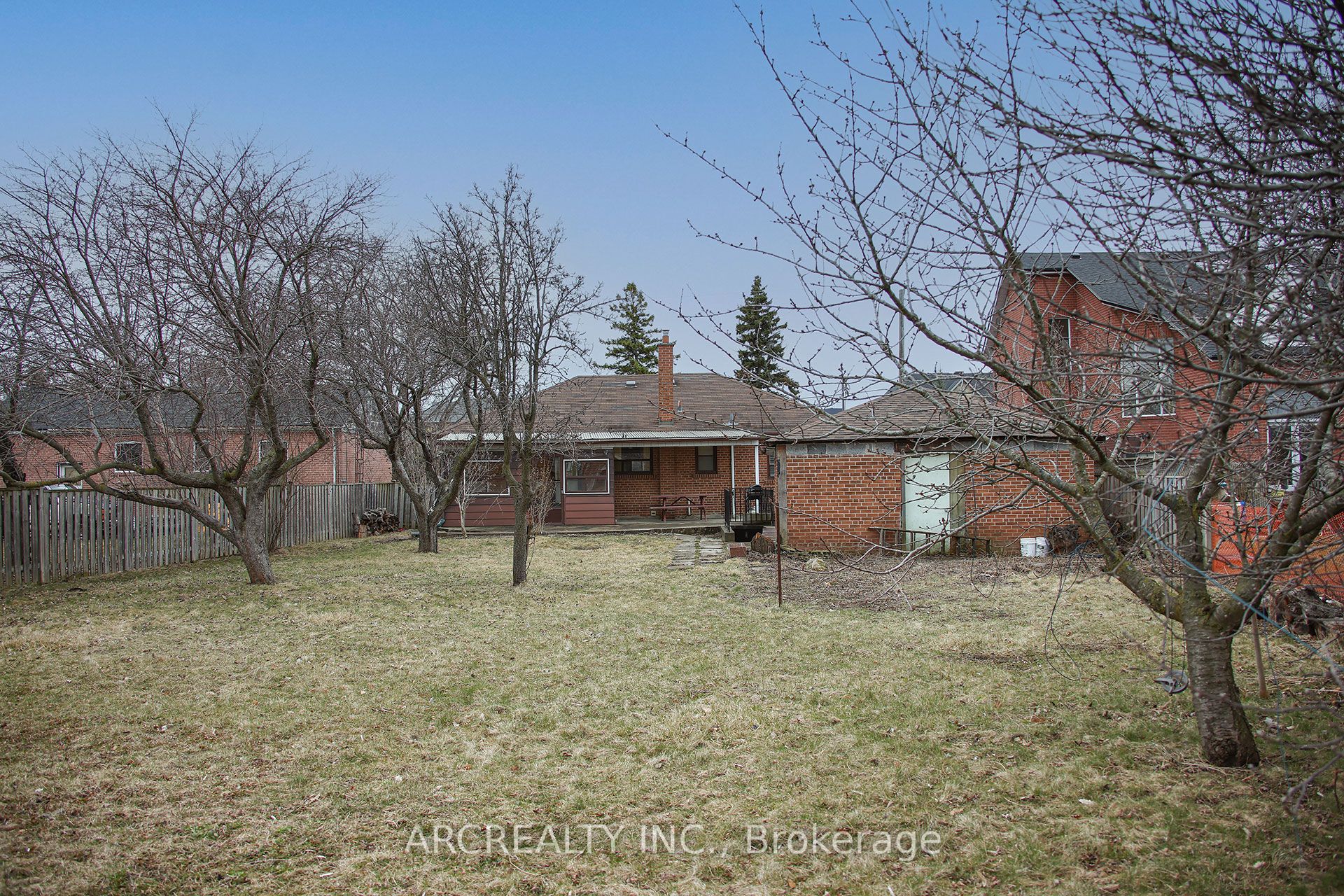 16 Faith Avenue Property Photo 41