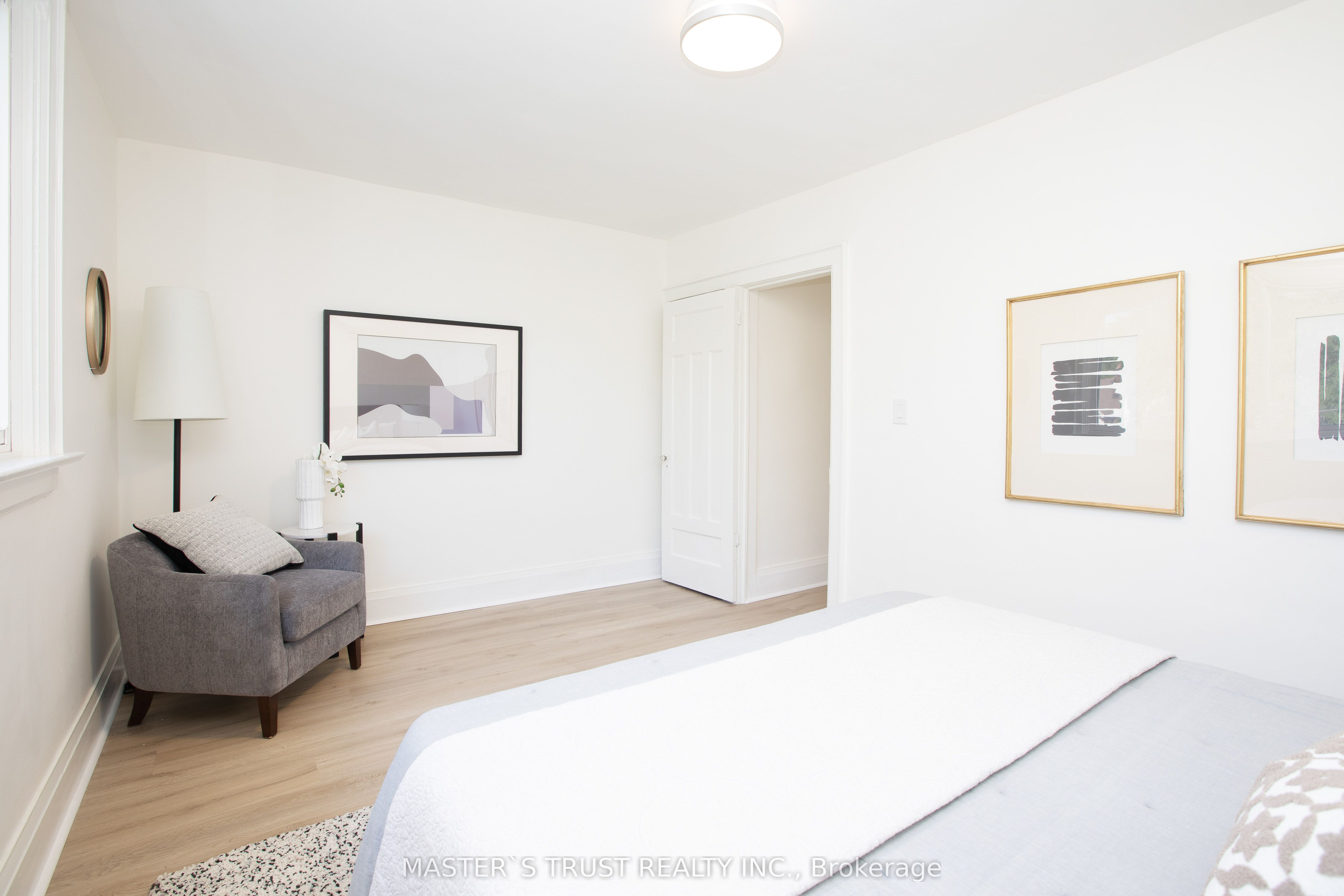 109 Edith Drive Property Photo 14