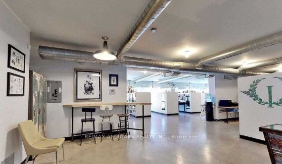 #200 - 1269 Dundas Street Property Photo 3