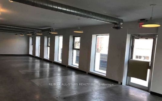 #200 - 1269 Dundas Street Property Photo 5