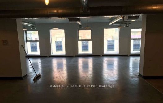 #200 - 1269 Dundas Street Property Photo 7