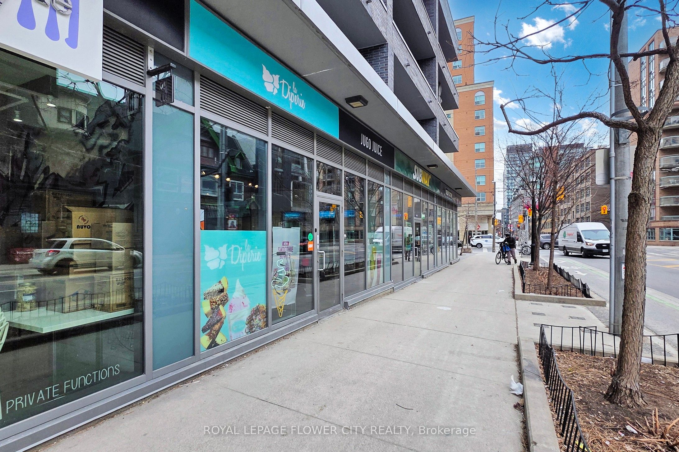 #104 - 320 Richmond Street Property Photo 5