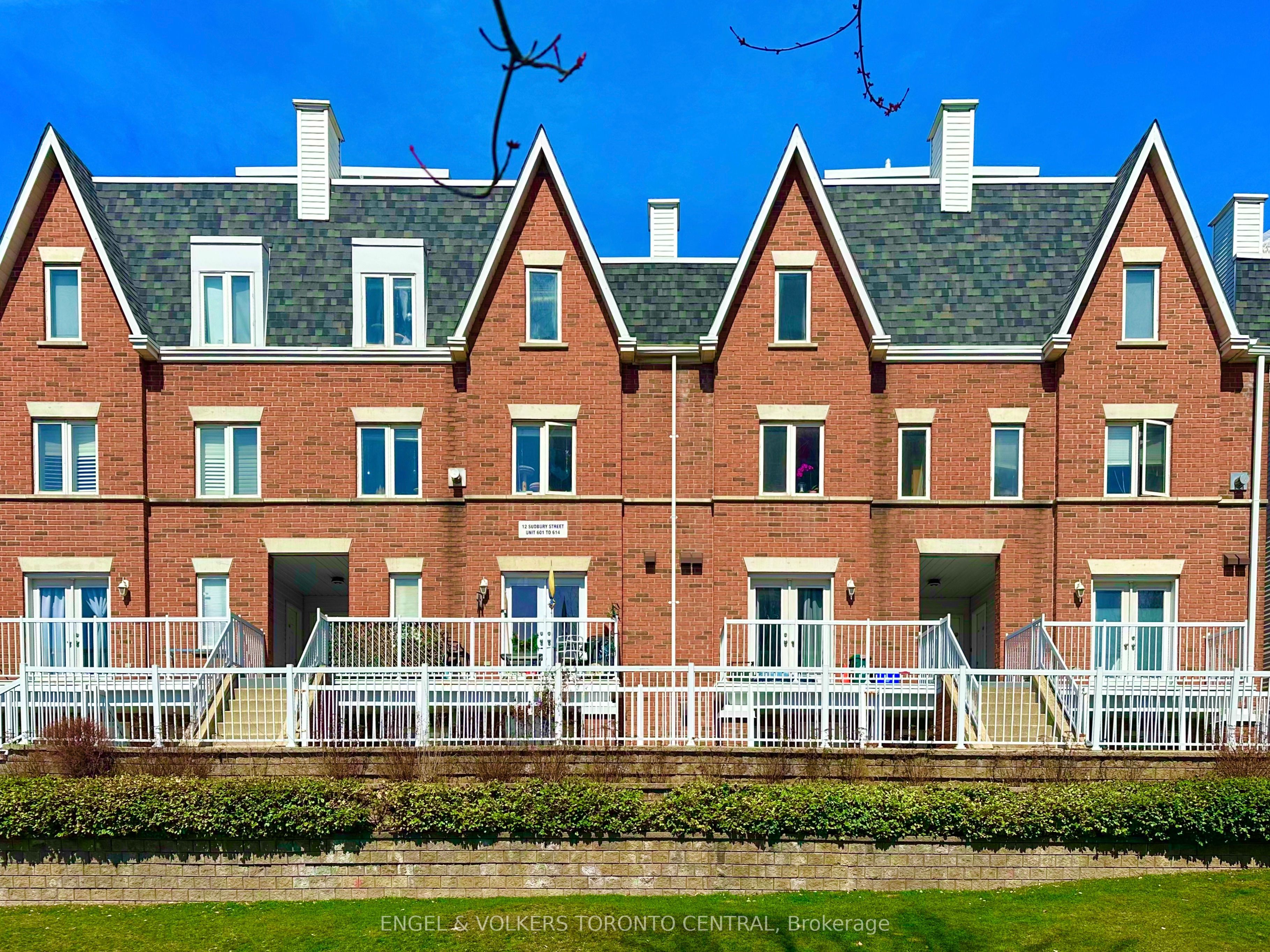 #603 - 12 Sudbury Street Property Photo 1