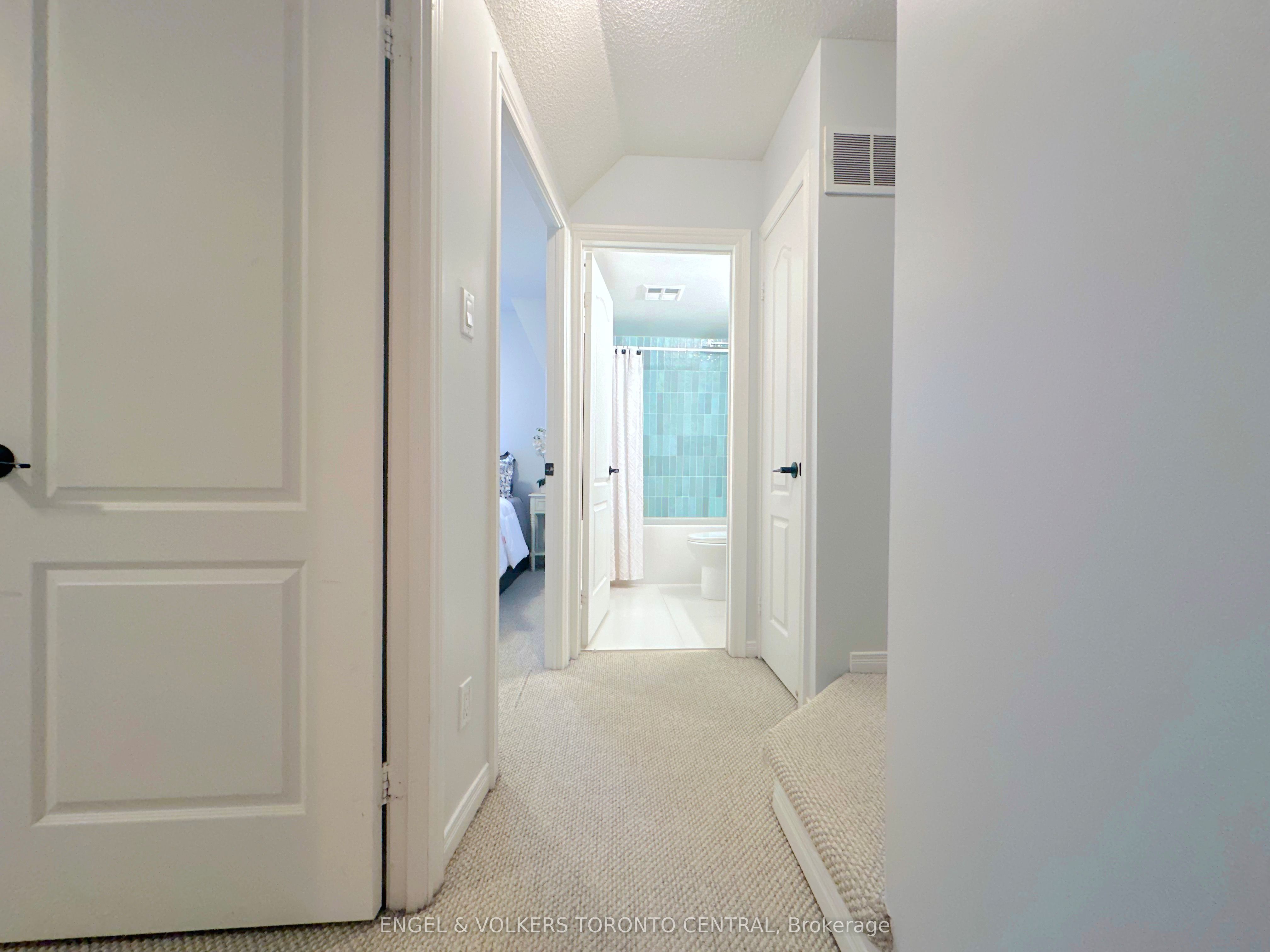 #603 - 12 Sudbury Street Property Photo 12