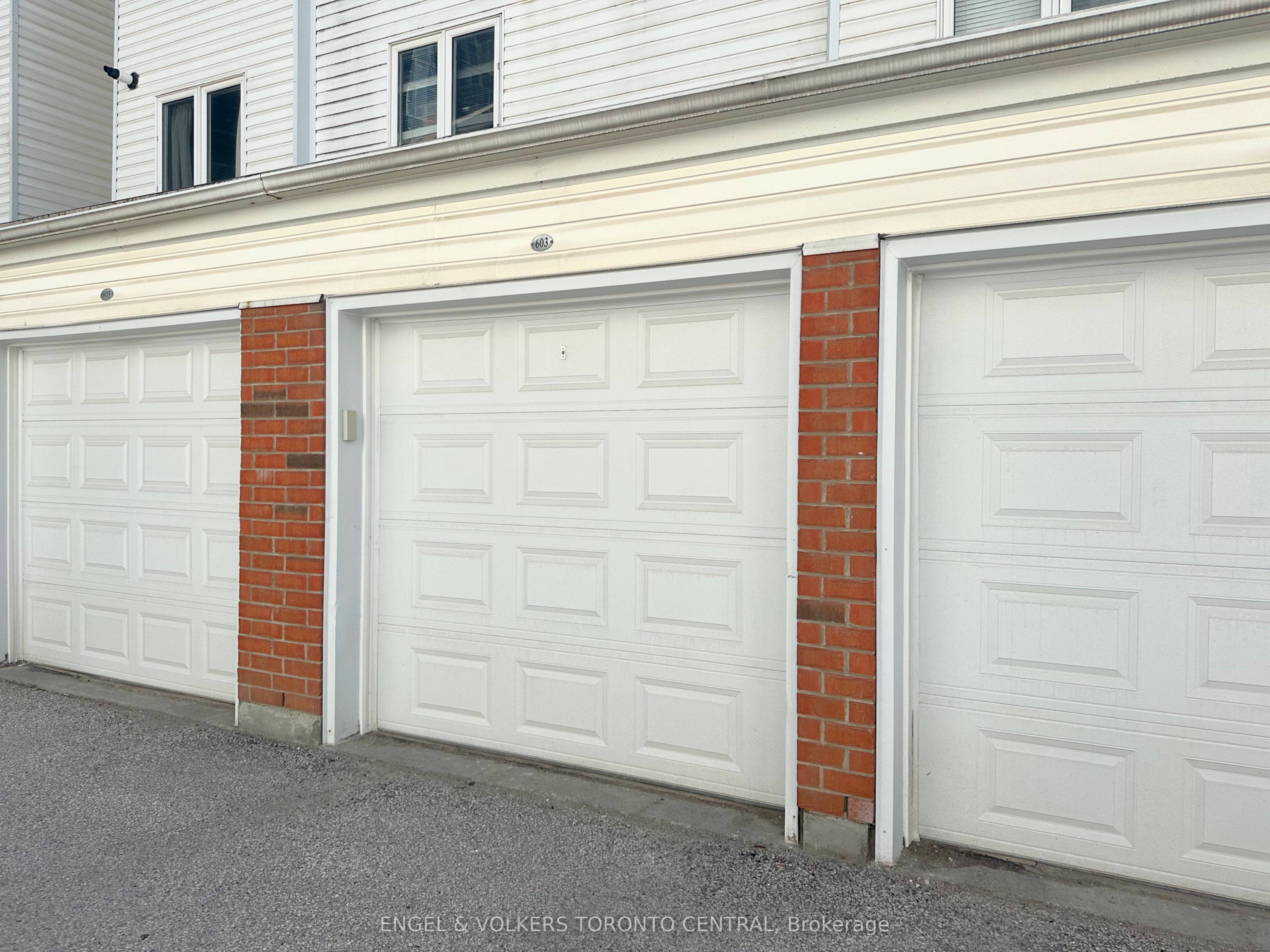 #603 - 12 Sudbury Street Property Photo 14