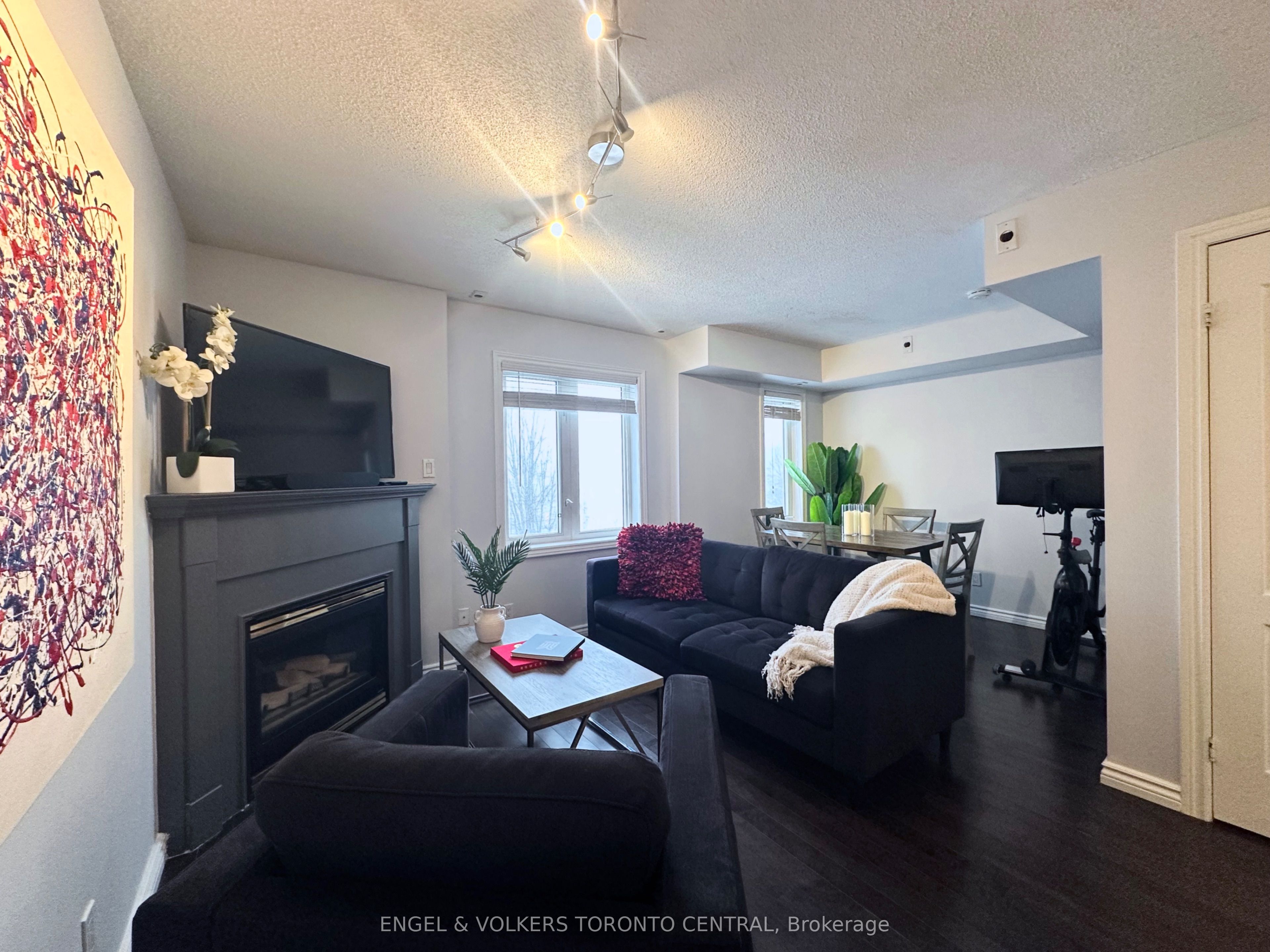 #603 - 12 Sudbury Street Property Photo 16