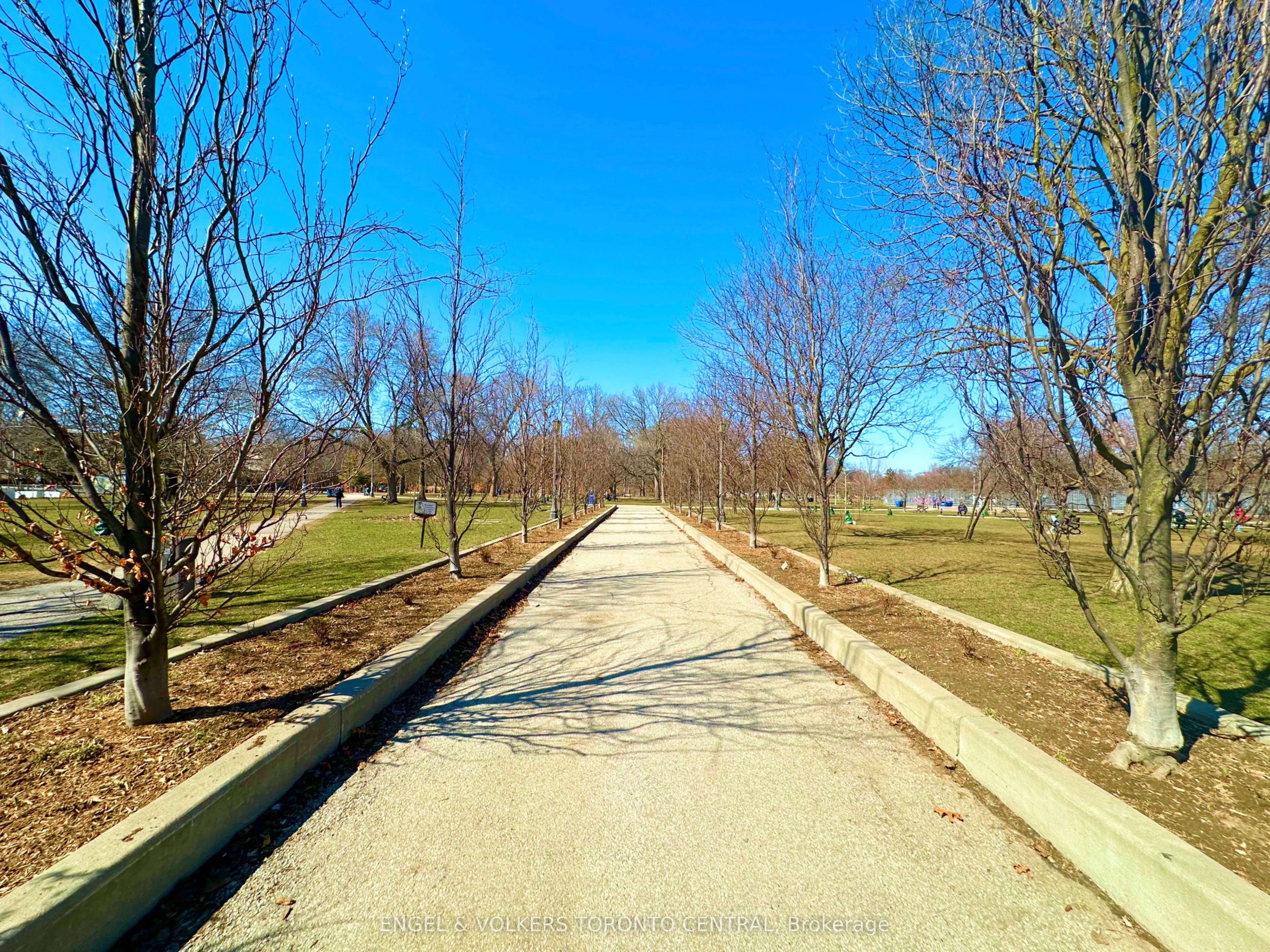 #603 - 12 Sudbury Street Property Photo 19