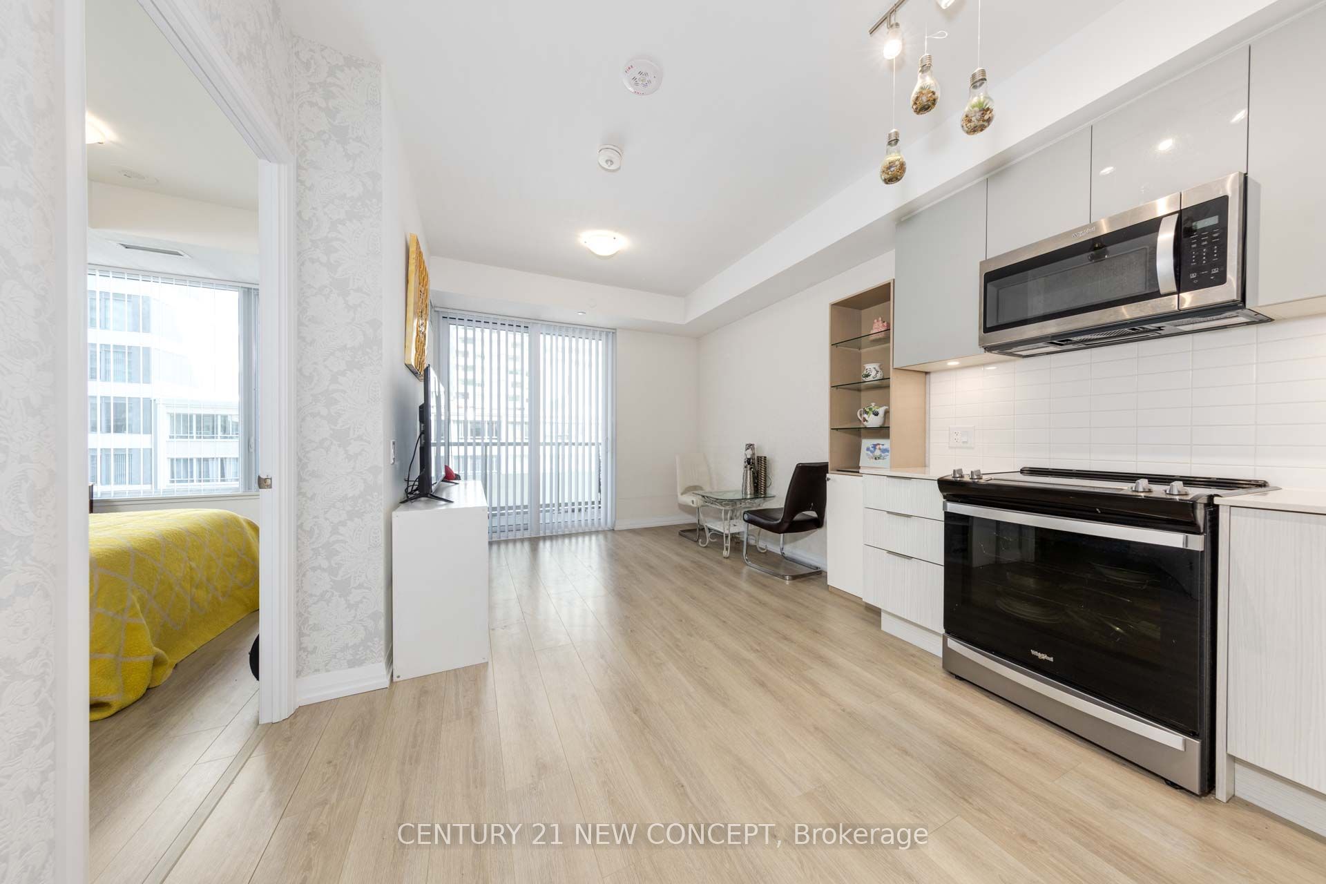 25 Holly Street 1503 Property Photo 13
