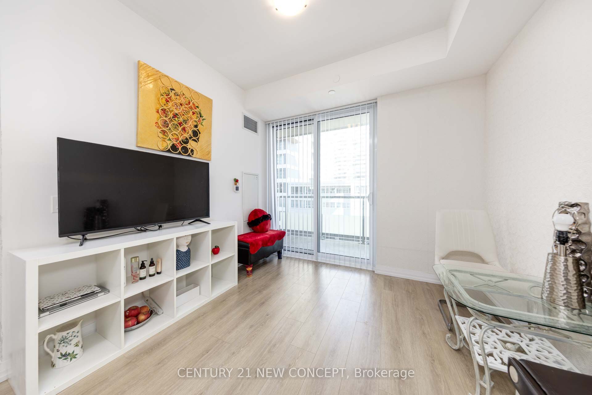25 Holly Street 1503 Property Photo 16