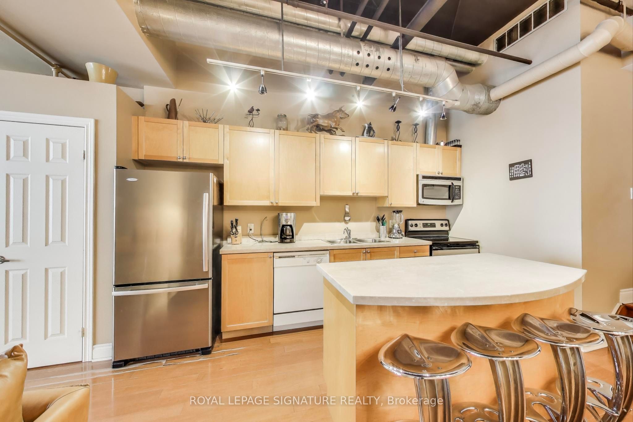 72 St. Patrick Street Property Photo 6