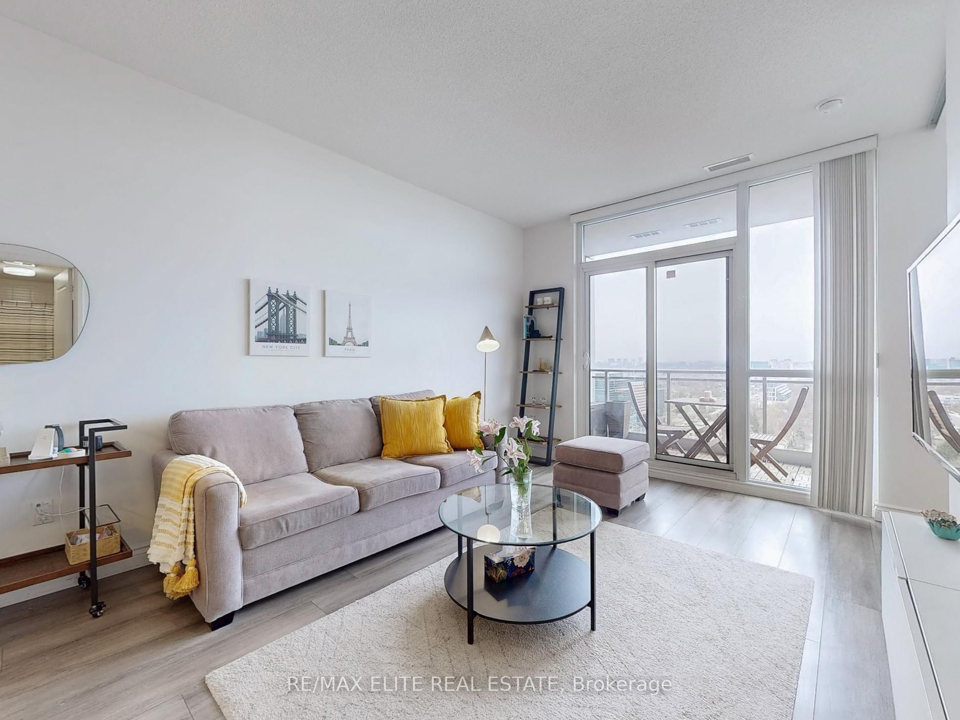 23 Sheppard Avenue E 2306 Property Photo 10