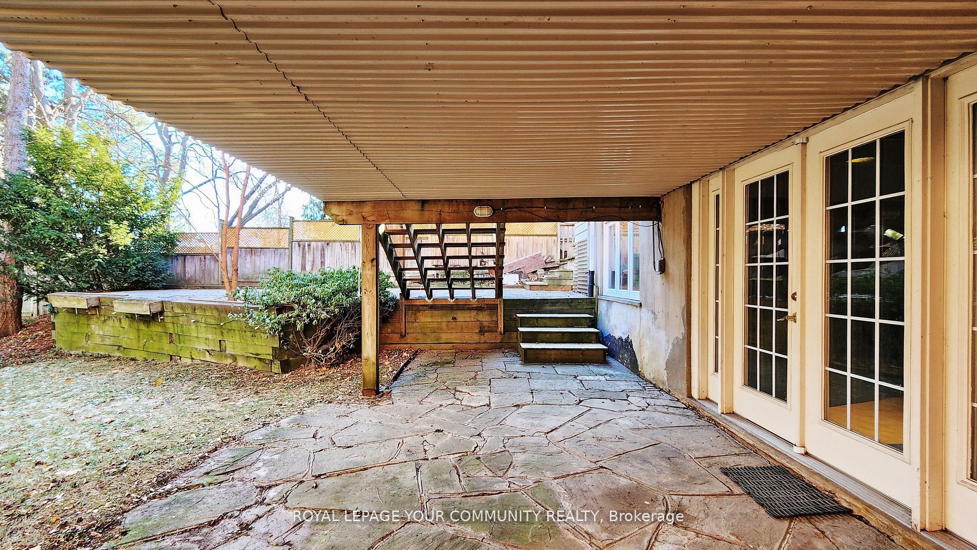 19 Strathgowan Crescent Property Photo 34